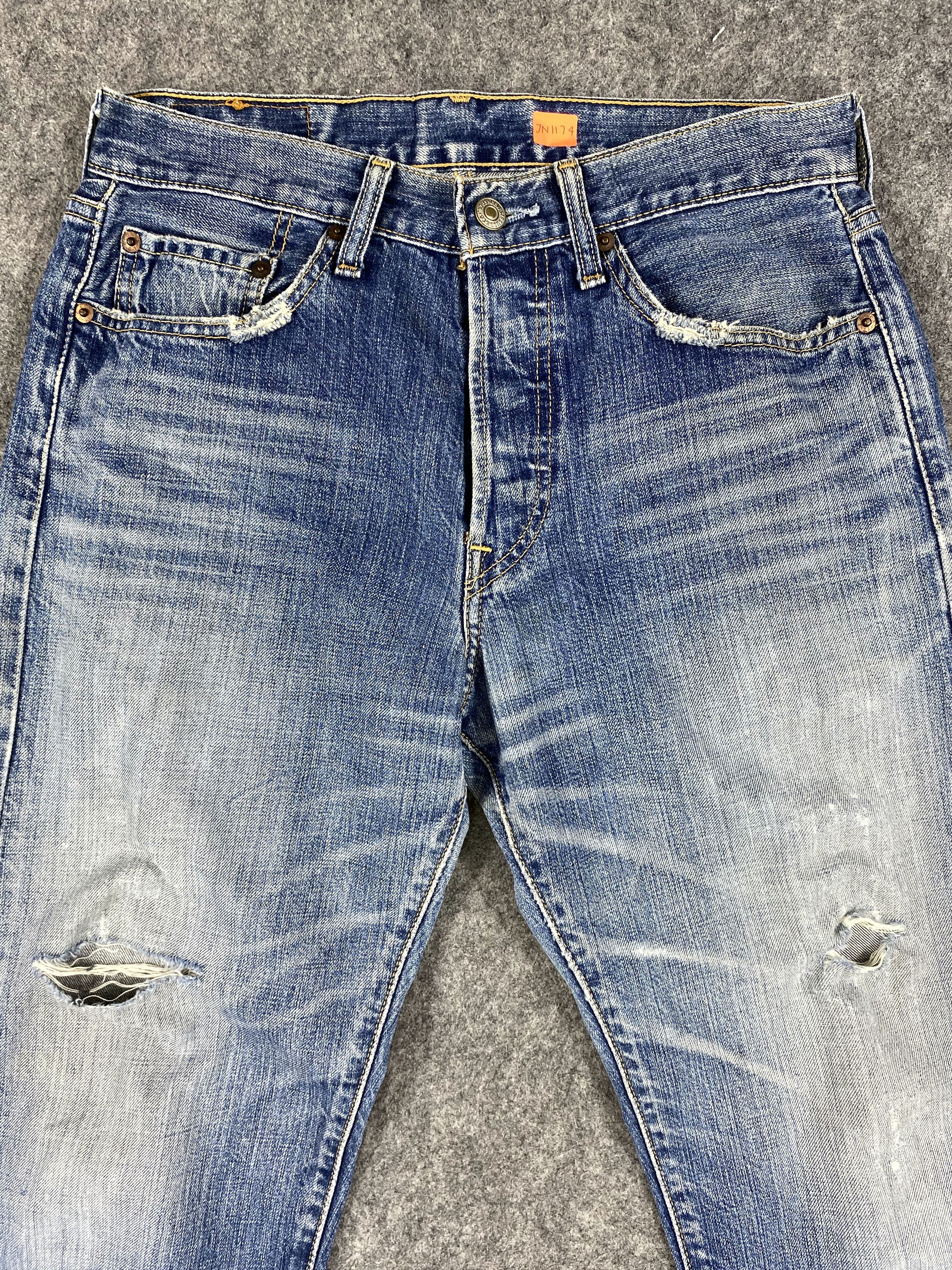 Levi's Blue Distressed Vintage Levi's 501 29x27.5 Denim -JN1174 Size US 29 - 3 Thumbnail
