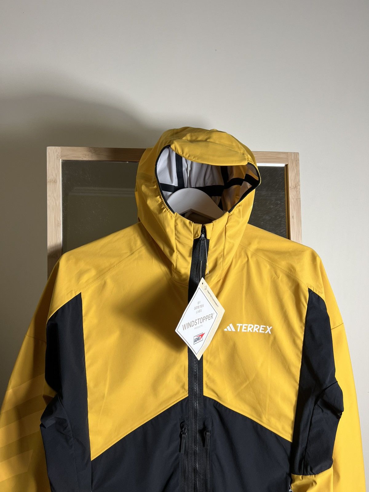 Adidas ADIDAS TERREX TRACK SOFTSHELL JACKET MEN Gore-Tex Gorpcore Size US M / EU 48-50 / 2 - 2 Thumbnail