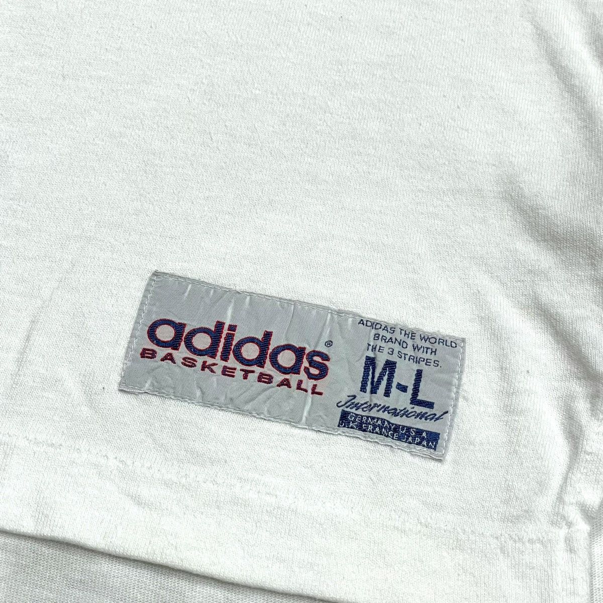 Adidas Vintage Adidas Basketball Tee Size US L / EU 52-54 / 3 - 6 Thumbnail