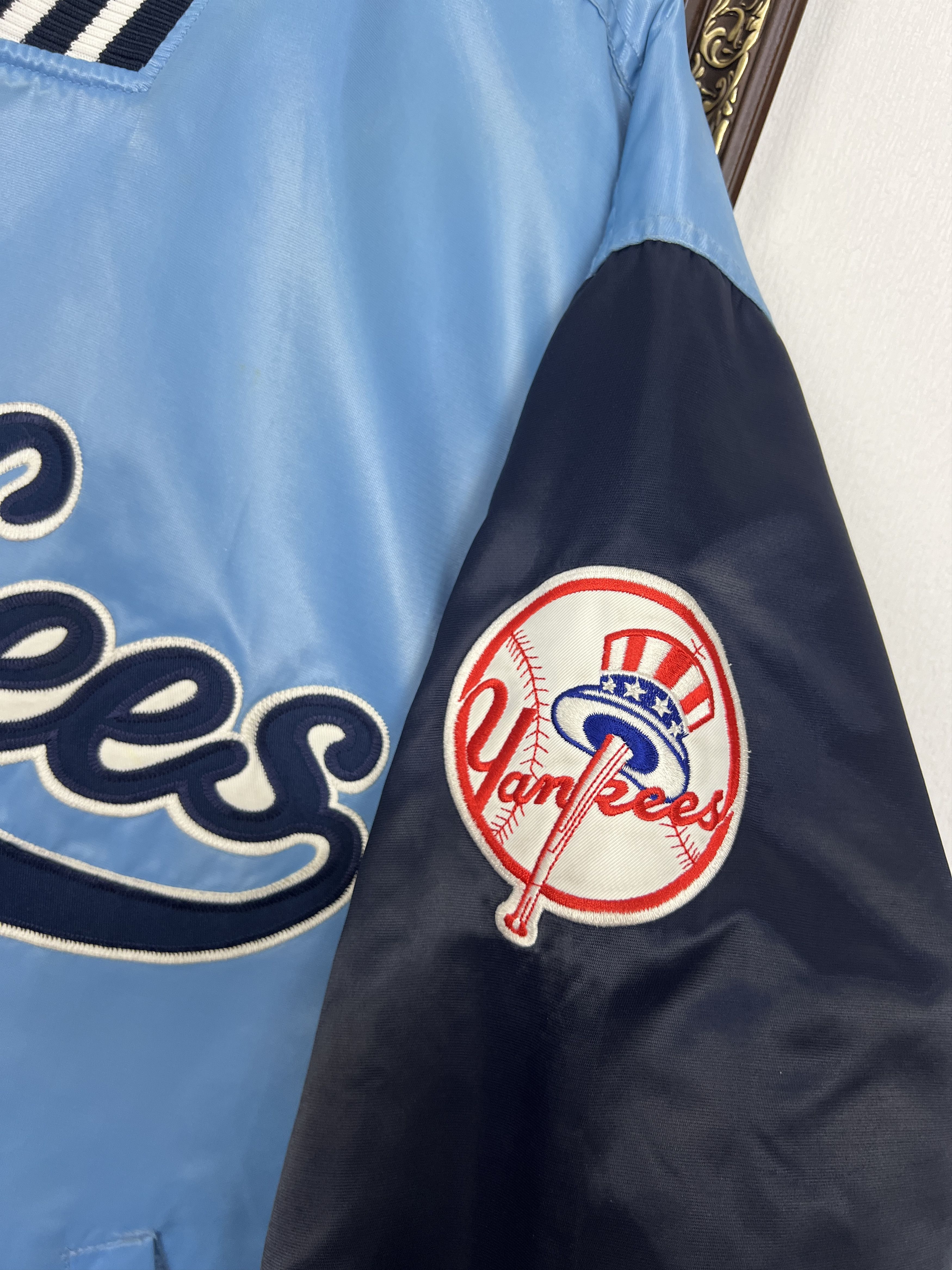 Majestic Vintage Majestic New York Yankees Satin Bomber Jacket MLB Size US L / EU 52-54 / 3 - 4 Thumbnail