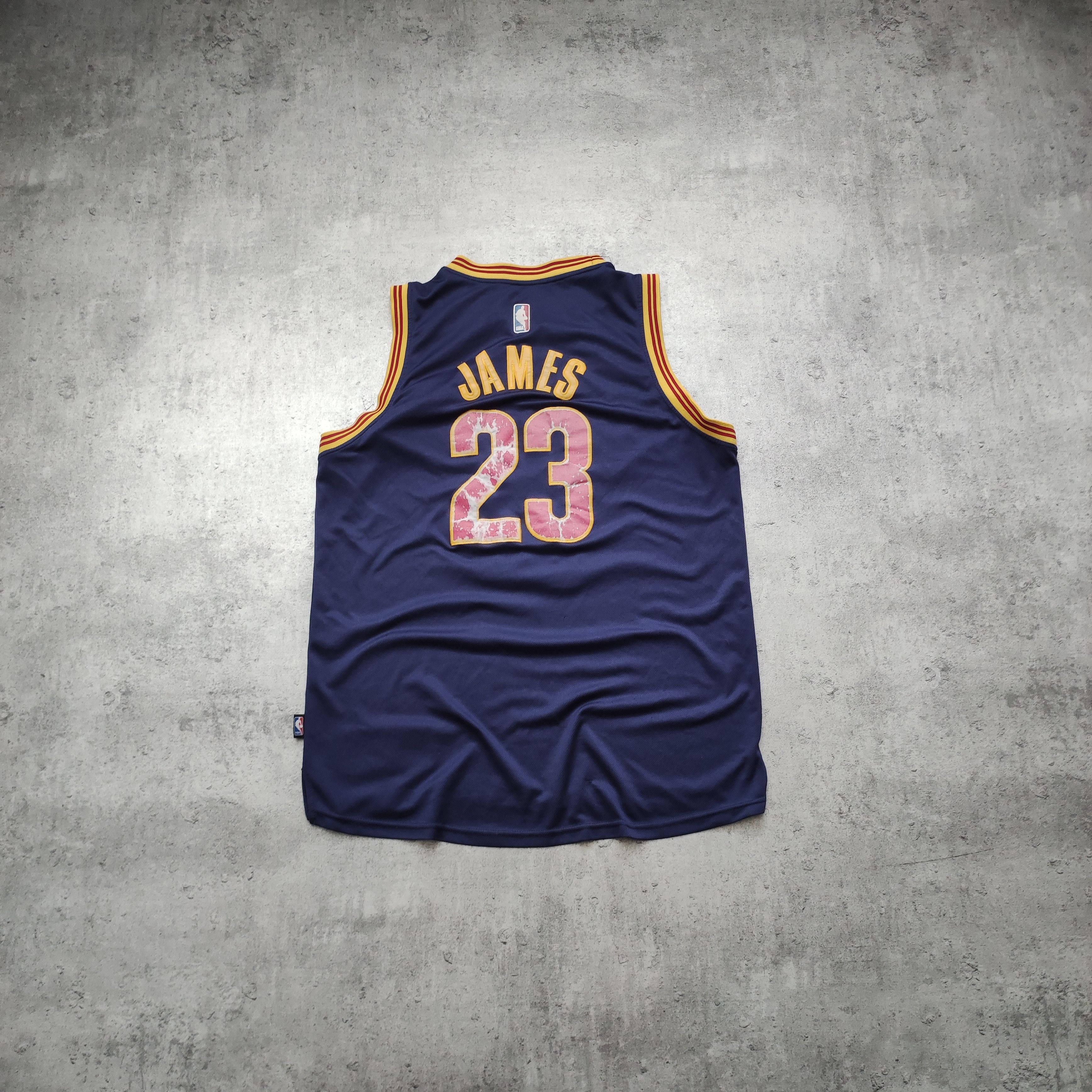 NBA Vintage NBA Adidas Cavs Cavaliers #23 James Jersey Size US L / EU 52-54 / 3 - 1 Thumbnail