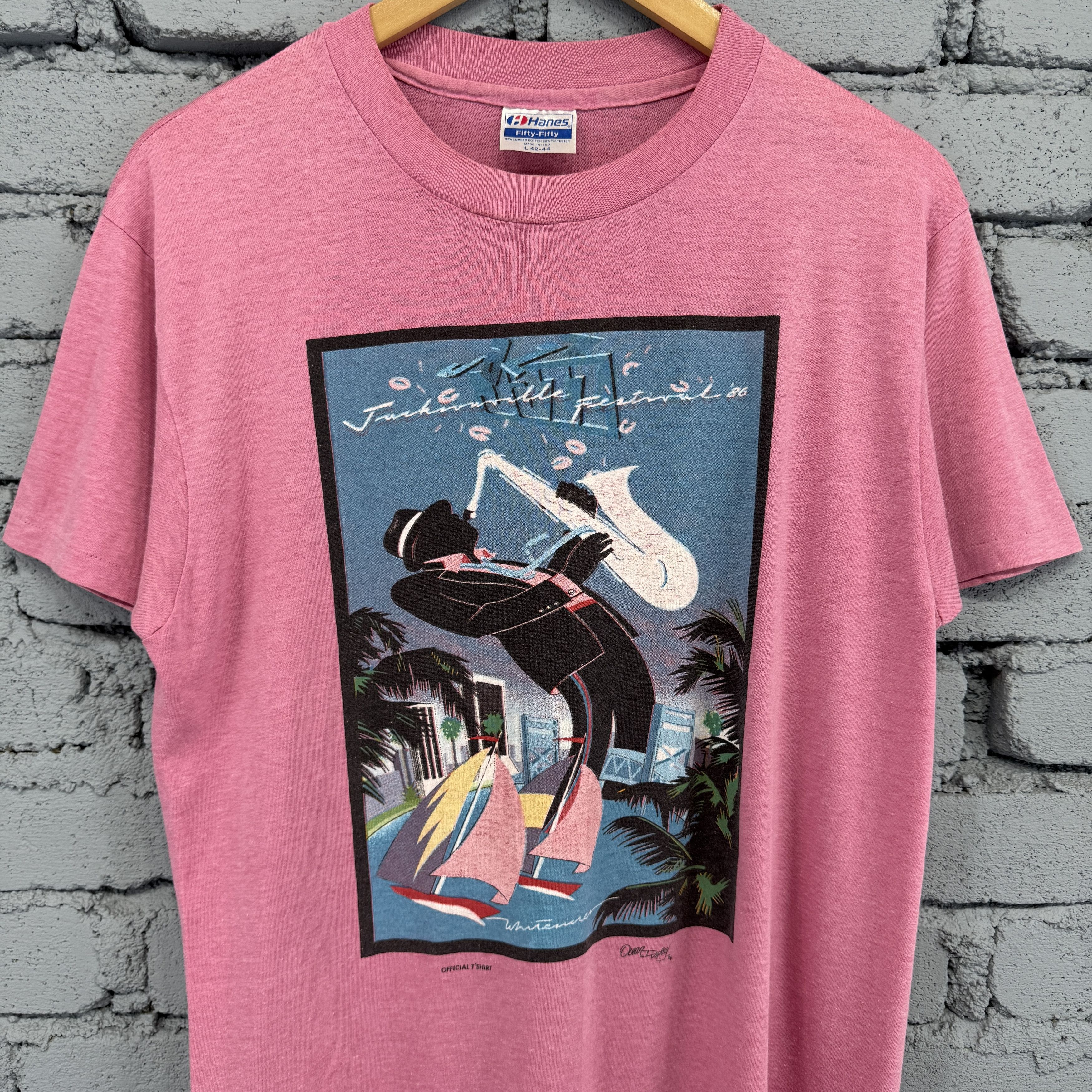 Vintage Vintage Hanes 90s New Orleans Jazz Festival Tshirt Size US L / EU 52-54 / 3 - 3 Thumbnail