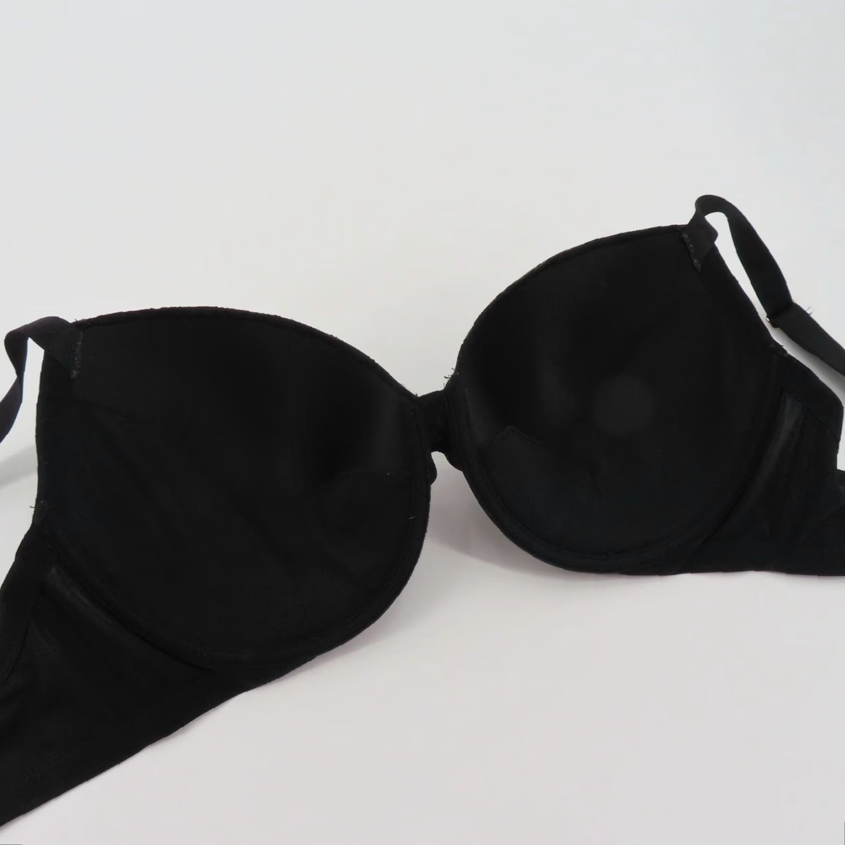 Vintage Fredericks of Hollywood Bra Black White Satin Lace Tuxedo Style Underwire 36F Push Up Bra Women's Size ONE SIZE - 7 Thumbnail
