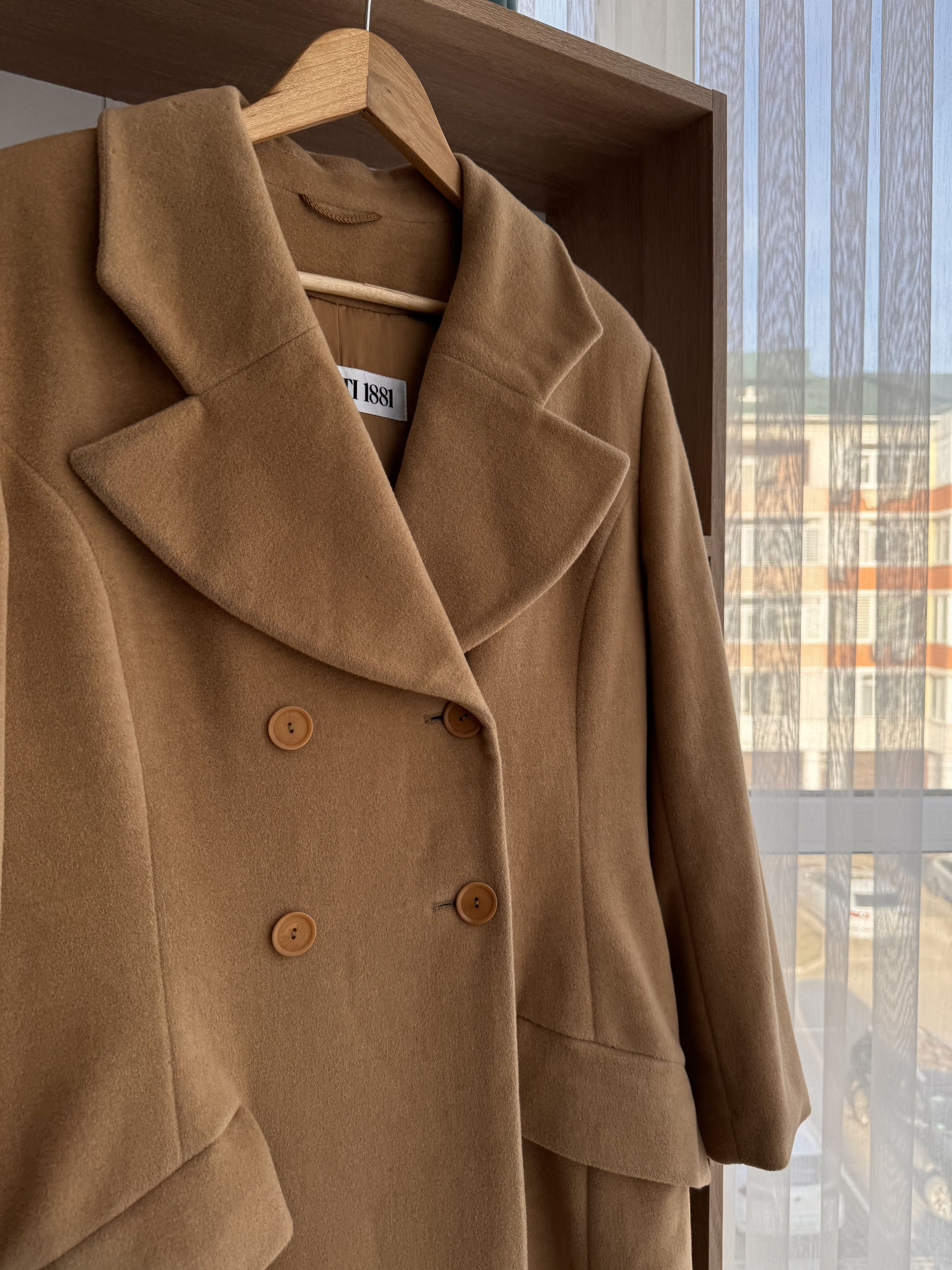 Cerruti 1881 Vintage Cerruti 1881 Wool & Cashmere Beige W’ Coat Size M / US 6-8 / IT 42-44 - 6 Thumbnail