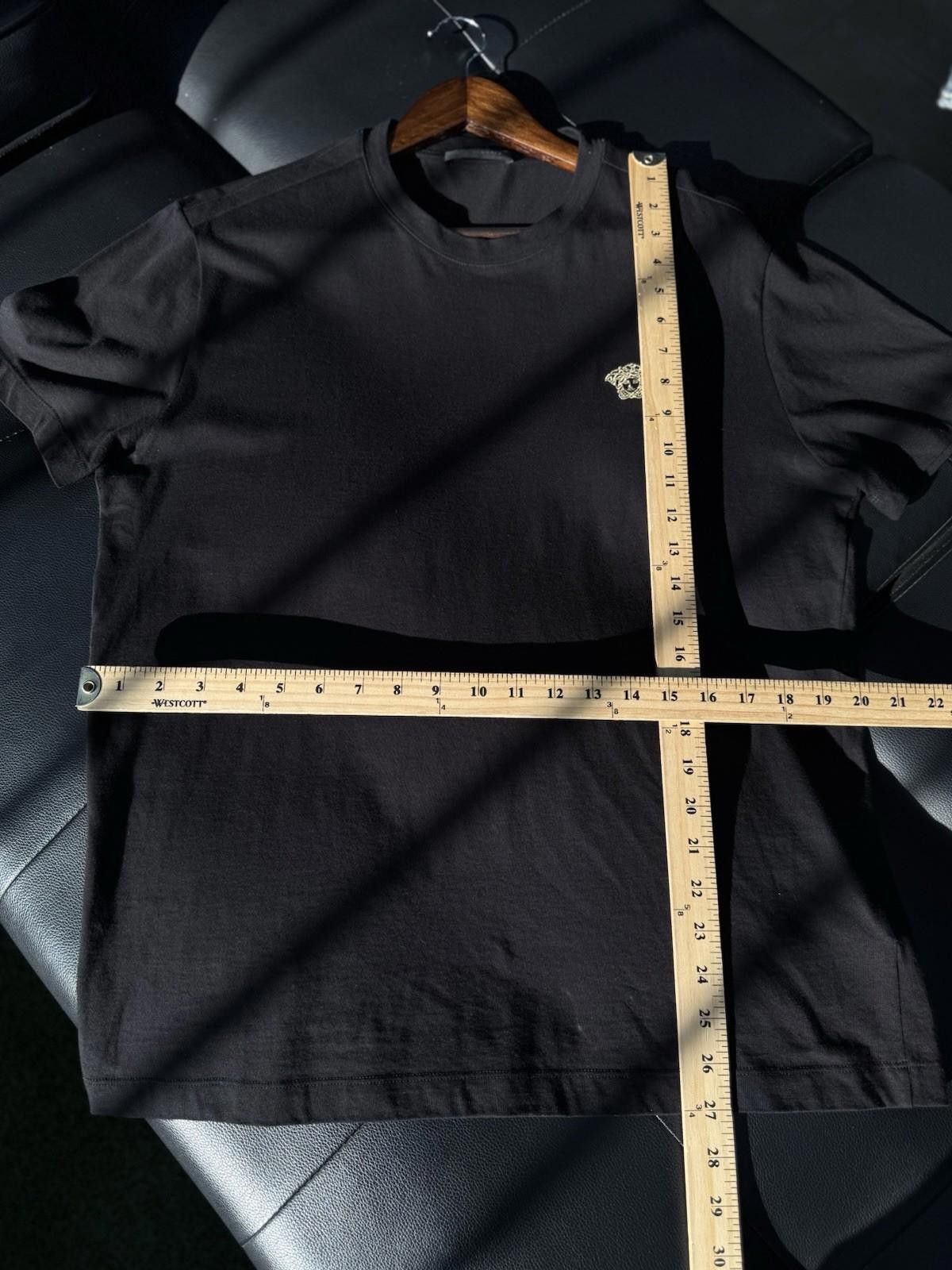 Versace Versace Black T-Shirt Men’s Size Small | Gold Logo Tee | Size US S / EU 44-46 / 1 - 5 Thumbnail
