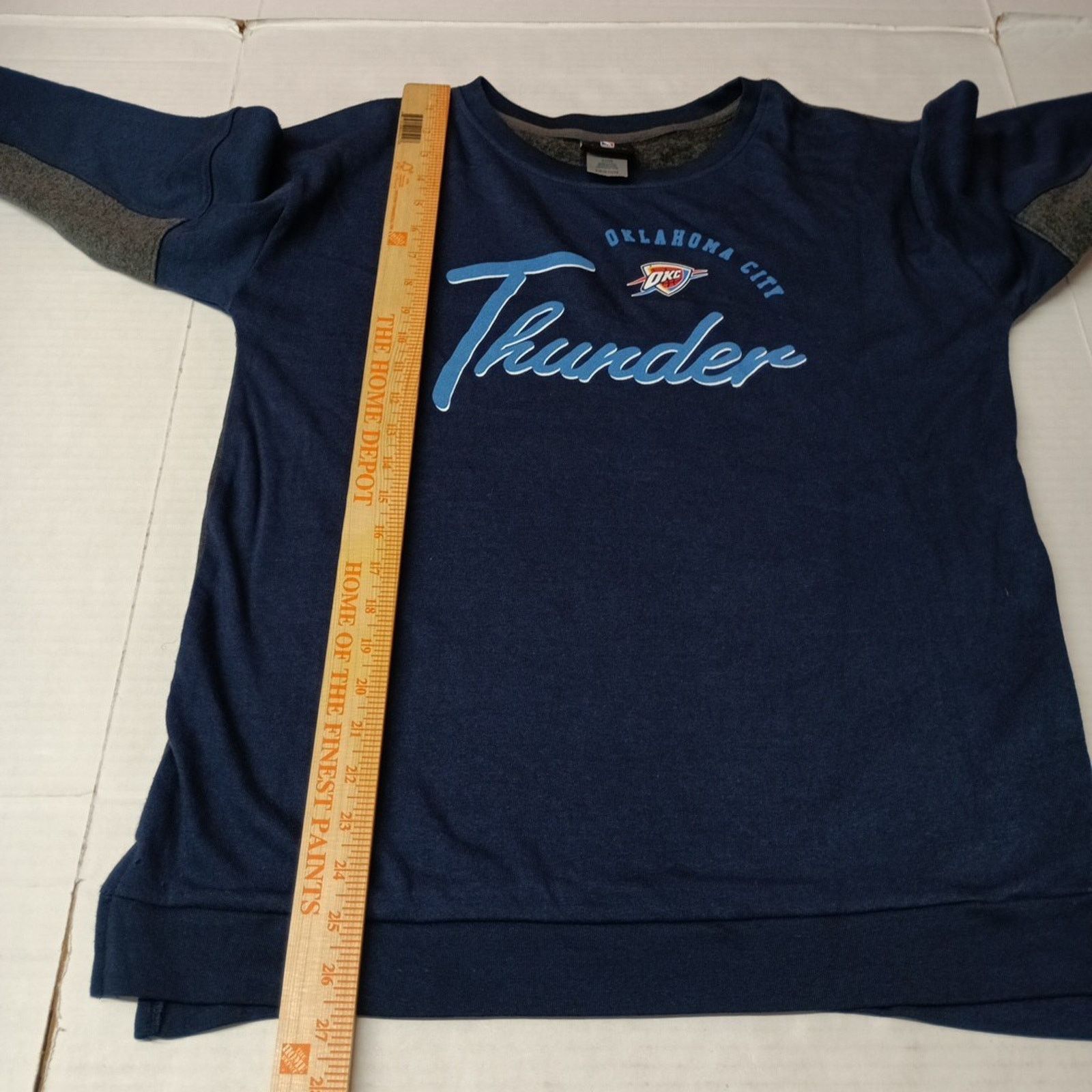 NBA Oklahoma Thunder Blue Juniors Sweatshirt Girl Size L (11-13) Size L / US 10 / IT 46 - 6 Thumbnail