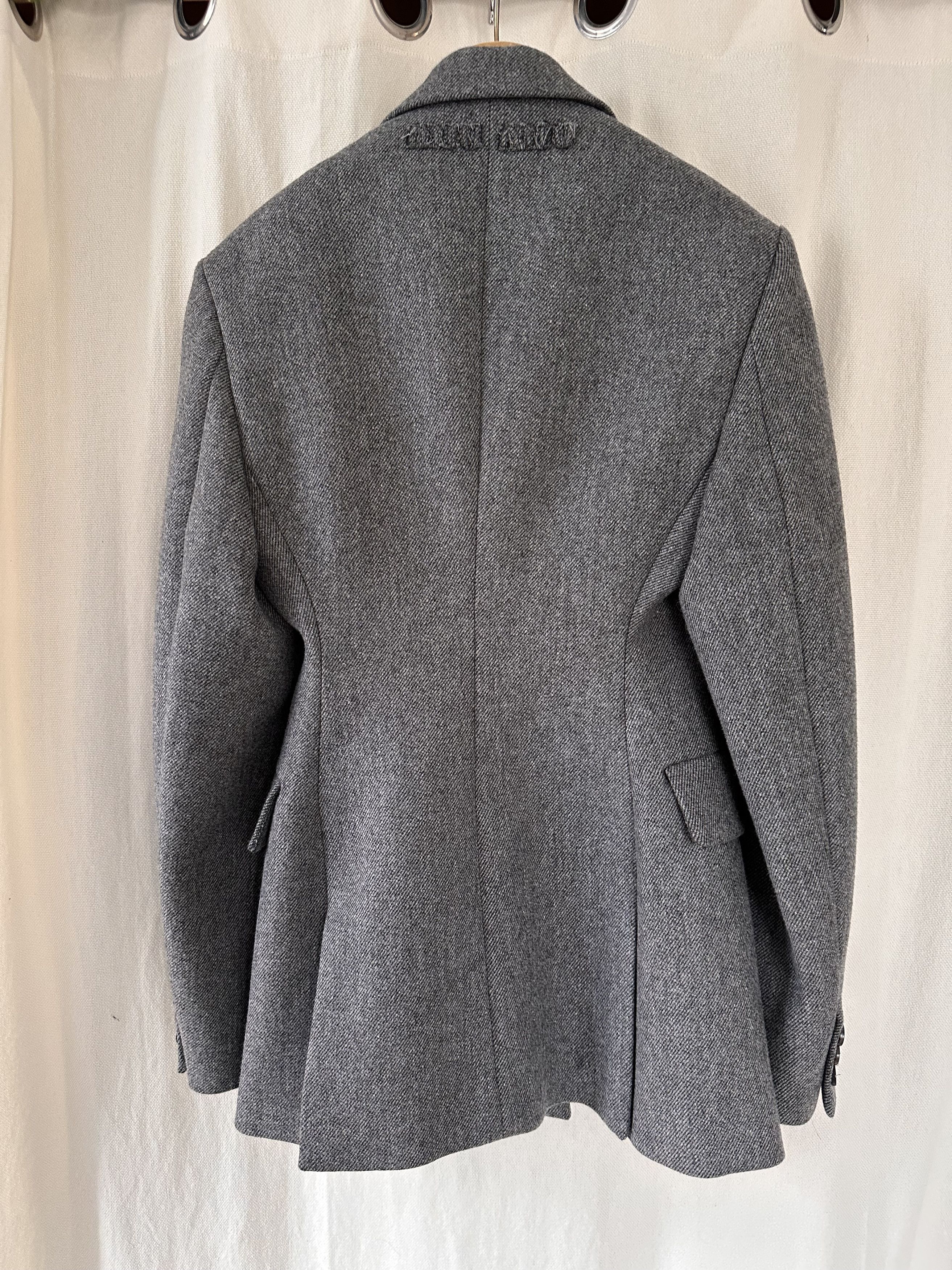 Miu Miu Miu Miu wool embossed logo blazer Size XS / US 0-2 / IT 36-38 - 4 Thumbnail