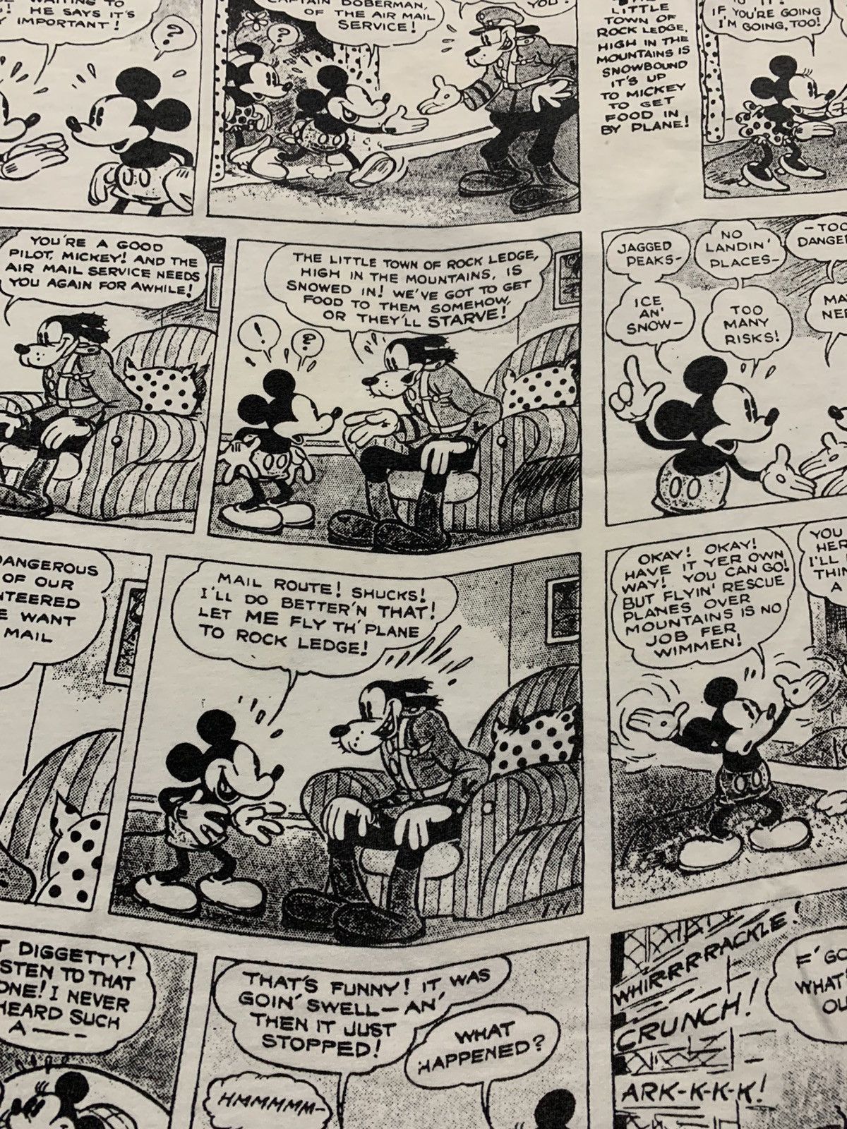 Mickey Mouse × Vintage MICKEY MOUSE AOP 80’s - 90’s Size US L / EU 52-54 / 3 - 5 Thumbnail