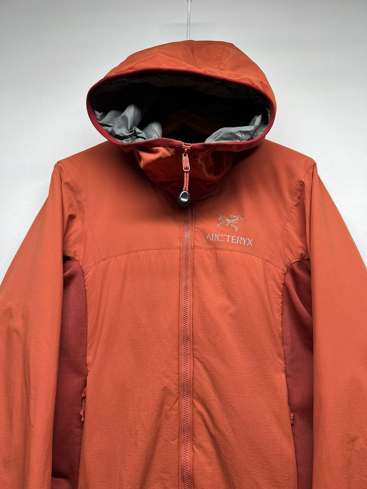 Arc'teryx Vintage Y2k Arc’teryx 🧡 Nylon Reflective Logo Jacket 00’s Size XS / US 0-2 / IT 36-38 - 5 Thumbnail