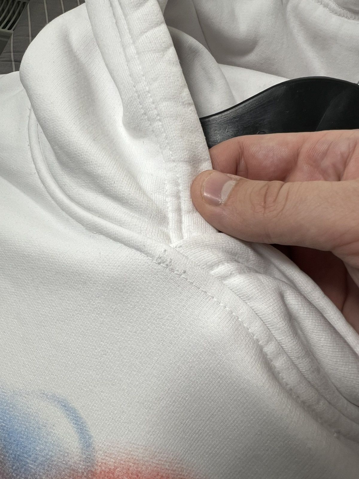 Corteiz Corteiz x Barriers Hoodie White Size XL Airbrush Graphic Size US XL / EU 56 / 4 - 14 Thumbnail