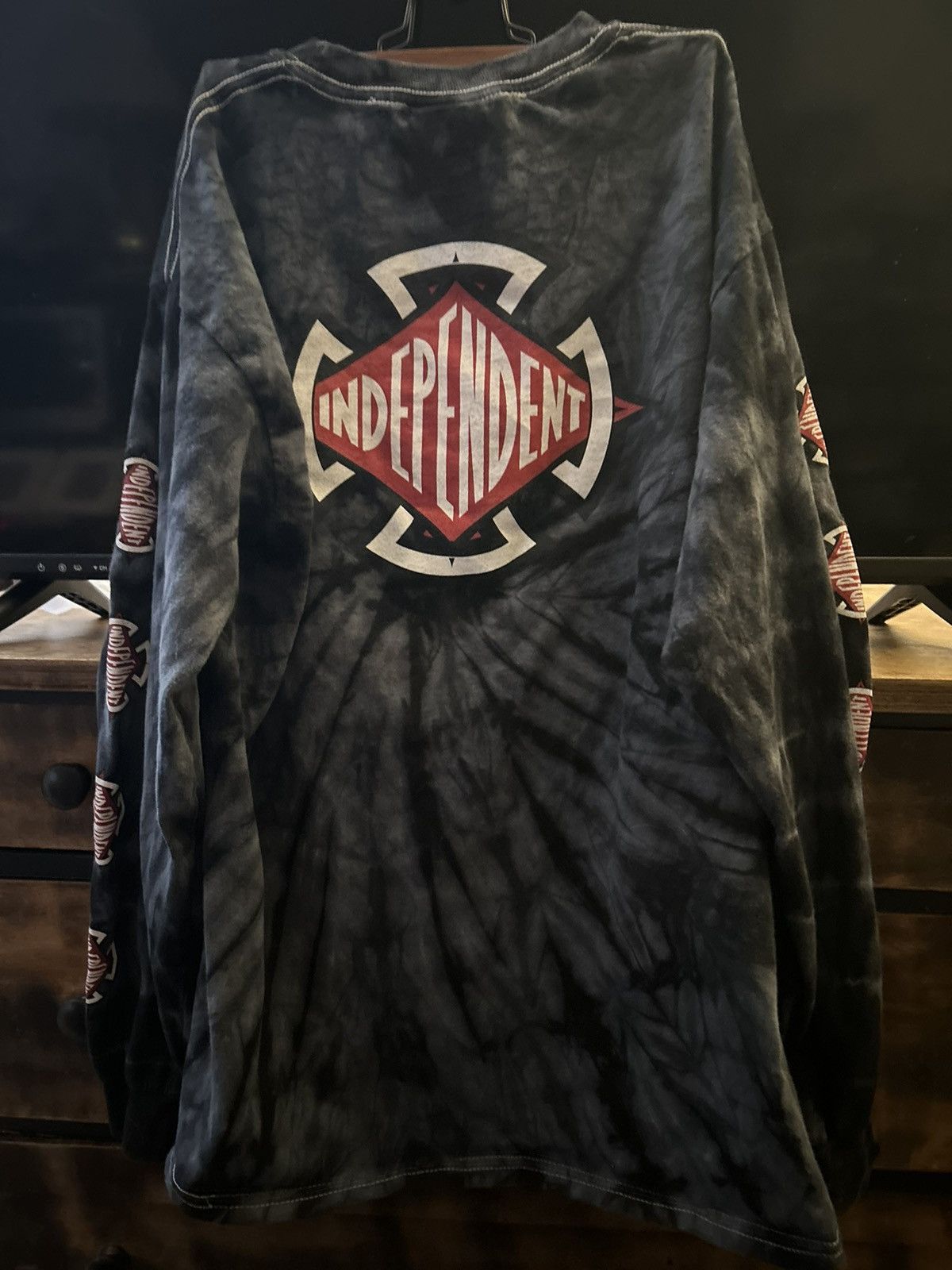 Independent Truck Co. Tie-Dye Independent trucking co. long sleeve shirt Size US M / EU 48-50 / 2 - 2 Thumbnail