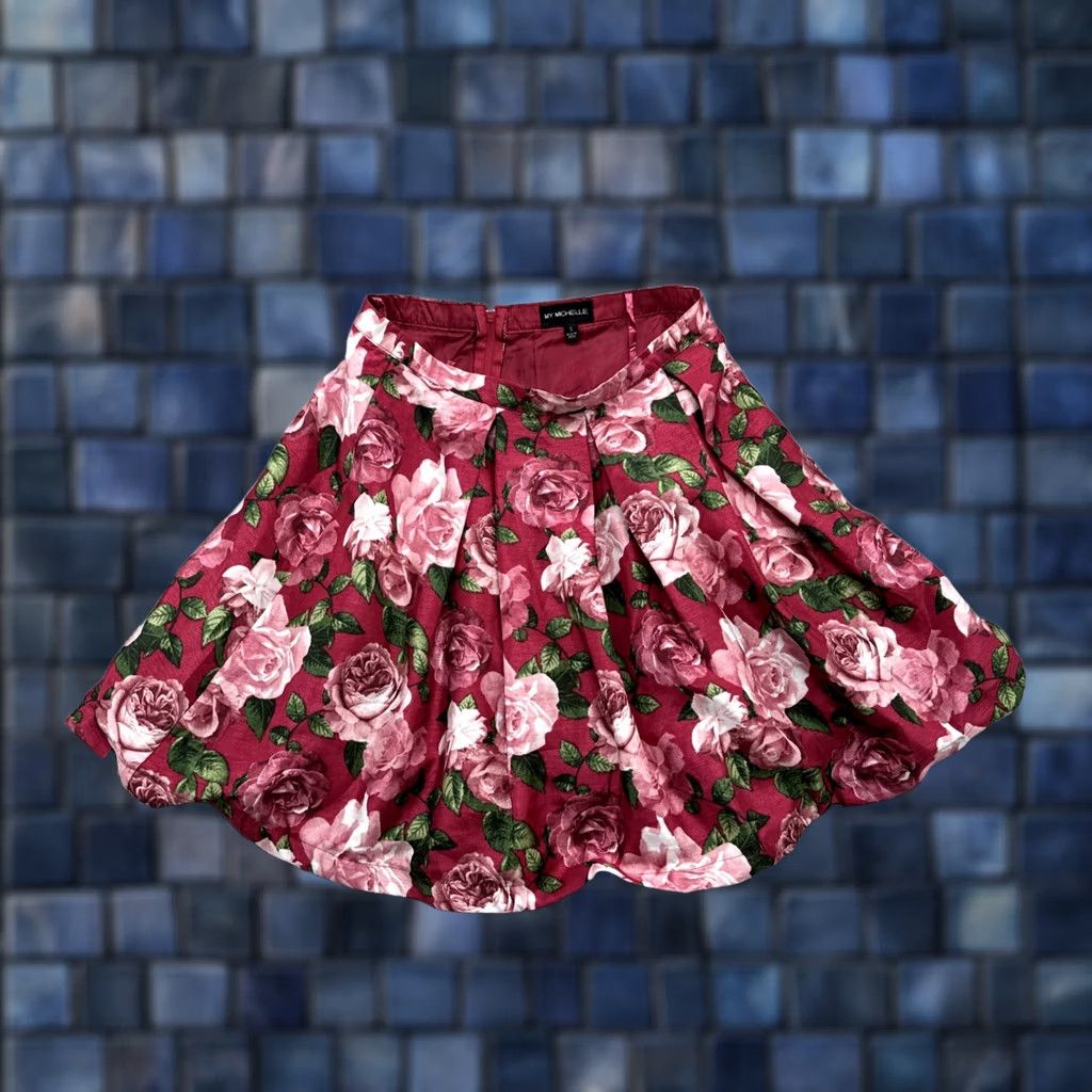 Vintage VINTAGE My Michelle Floral Skirt Womens Juniors 9 Pink Magenta Pleated Short Skirt 90s Womens Size 30" / US 8 / IT 44 - 1 Thumbnail