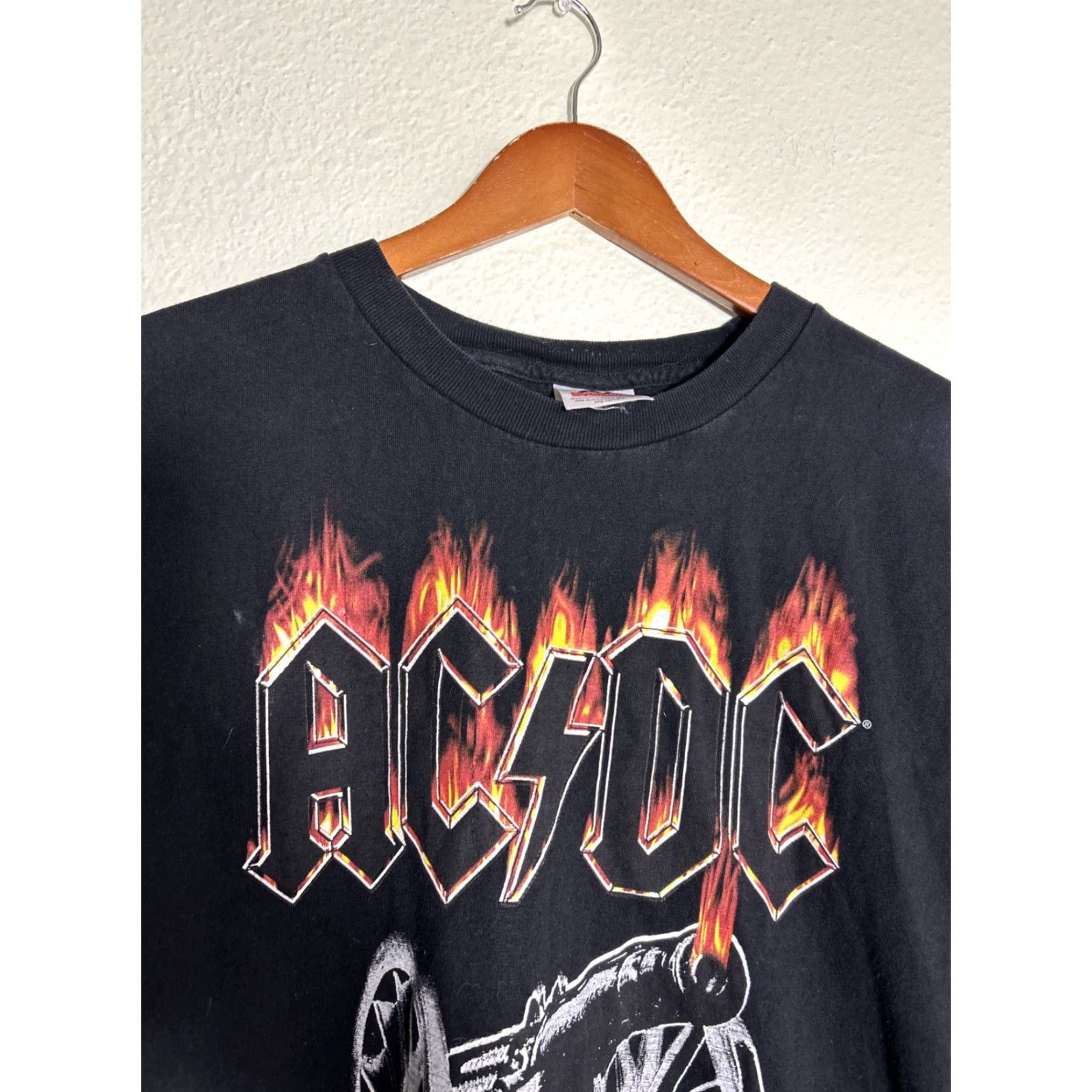 AAA VINTAGE AAA T-Shirt Black AC/DC For Those About to Rock 2004 XXL Men's Cutoff Size US XXL / EU 58 / 5 - 3 Thumbnail