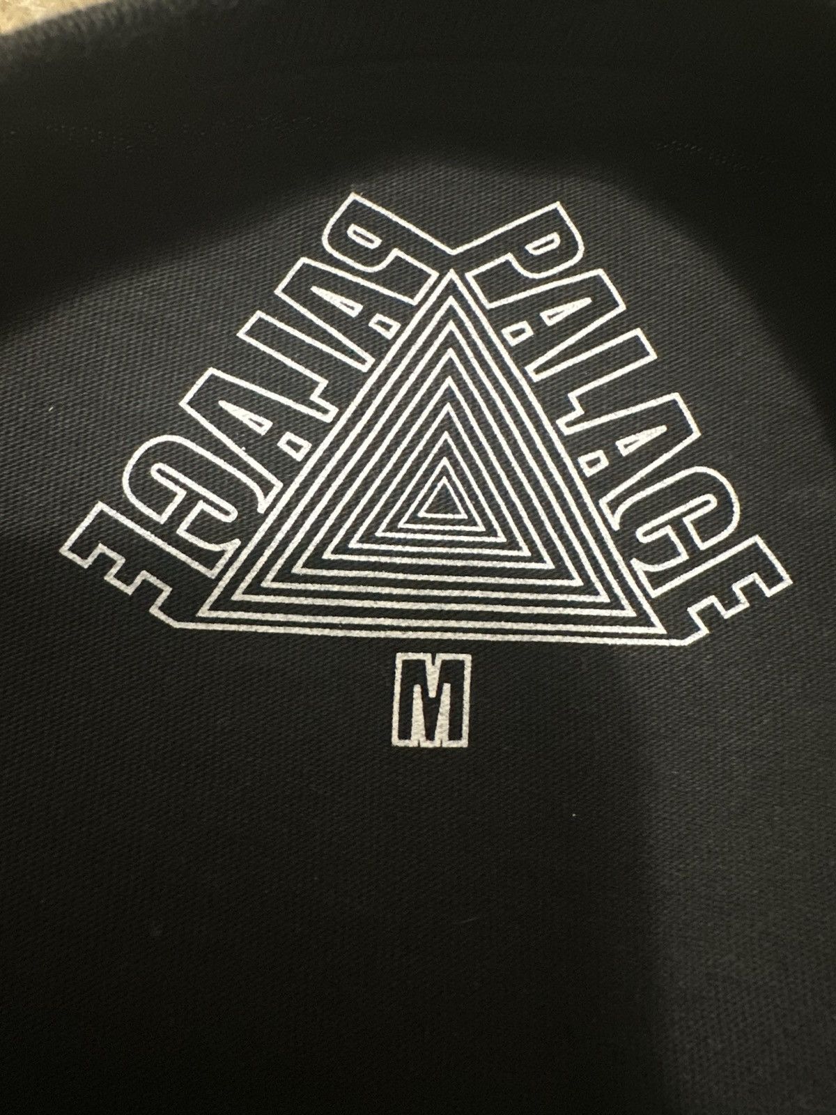 Palace PALACE BUNNY T-SHIRT BLACK SIZE MEDIUM Size US M / EU 48-50 / 2 - 6 Thumbnail