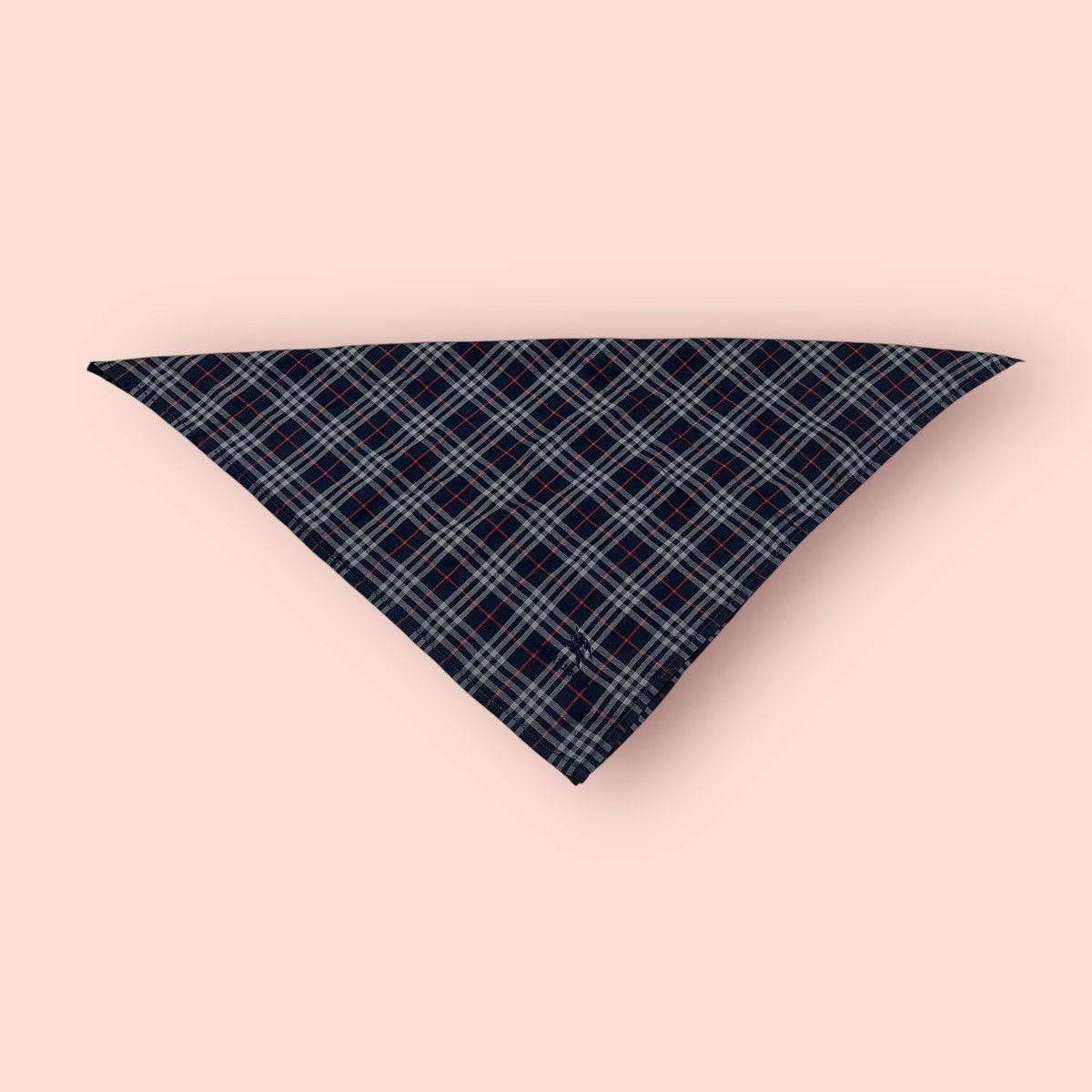 Burberry × Designer ICONIC BURBERRY BLACK LABEL PLAID NOVA CHECK HANDKERCHIEF Size ONE SIZE - 9 Thumbnail