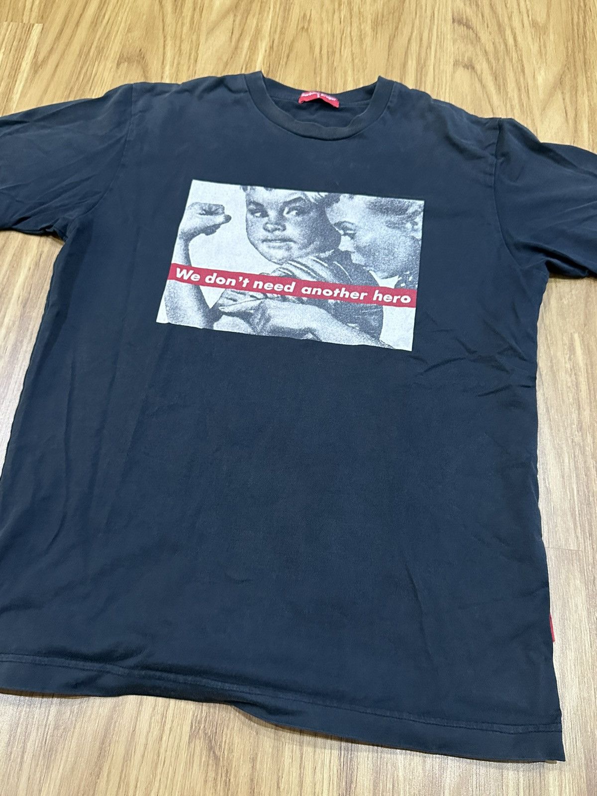 Barbara Kruger × Vintage Vintage Barbara Kruger Sun Faded Shirts Size US S / EU 44-46 / 1 - 3 Thumbnail