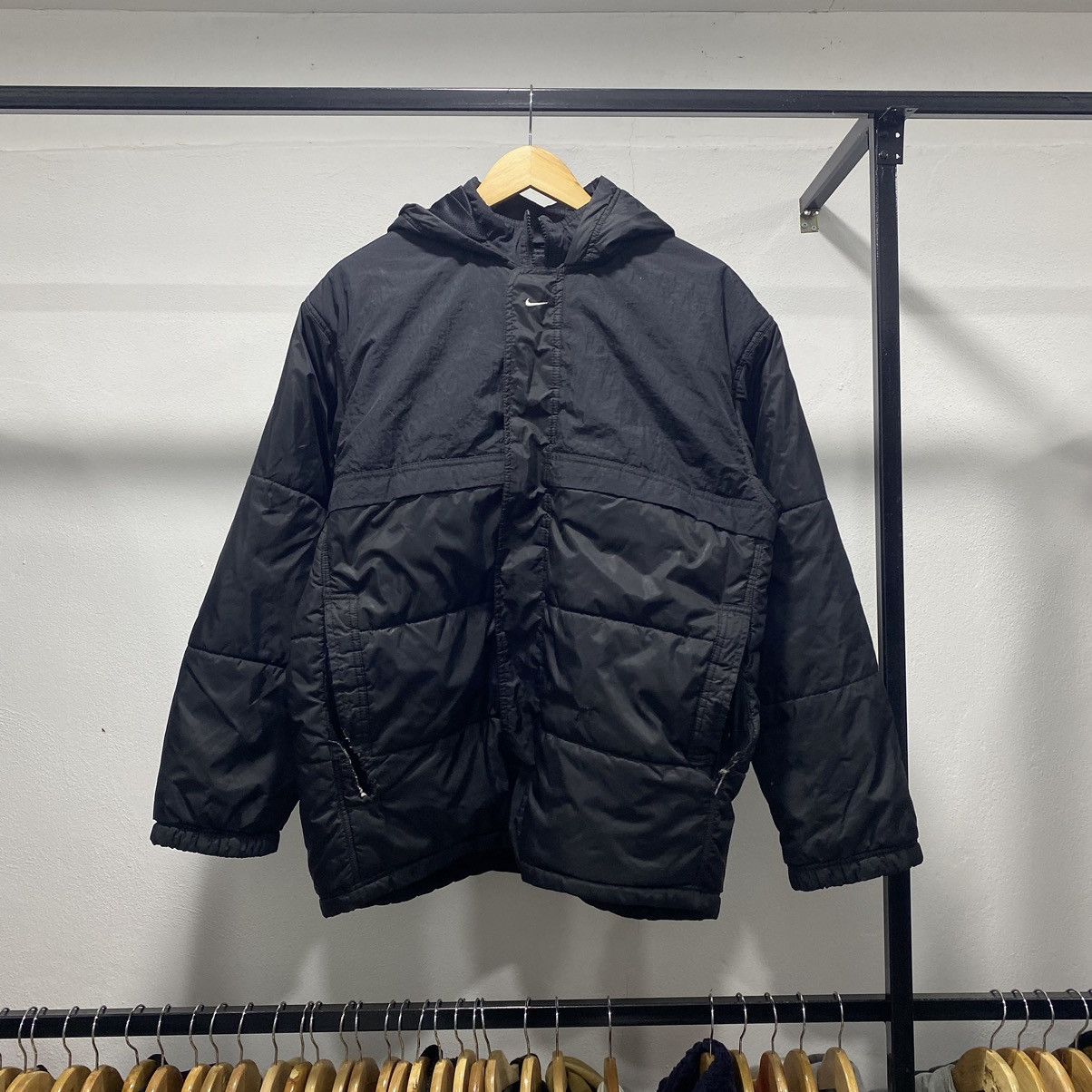 Nike × Vintage Sick☠️ Nike Center Swoosh Backhit Puffer Down Winter Jacket Size US L / EU 52-54 / 3 - 3 Thumbnail