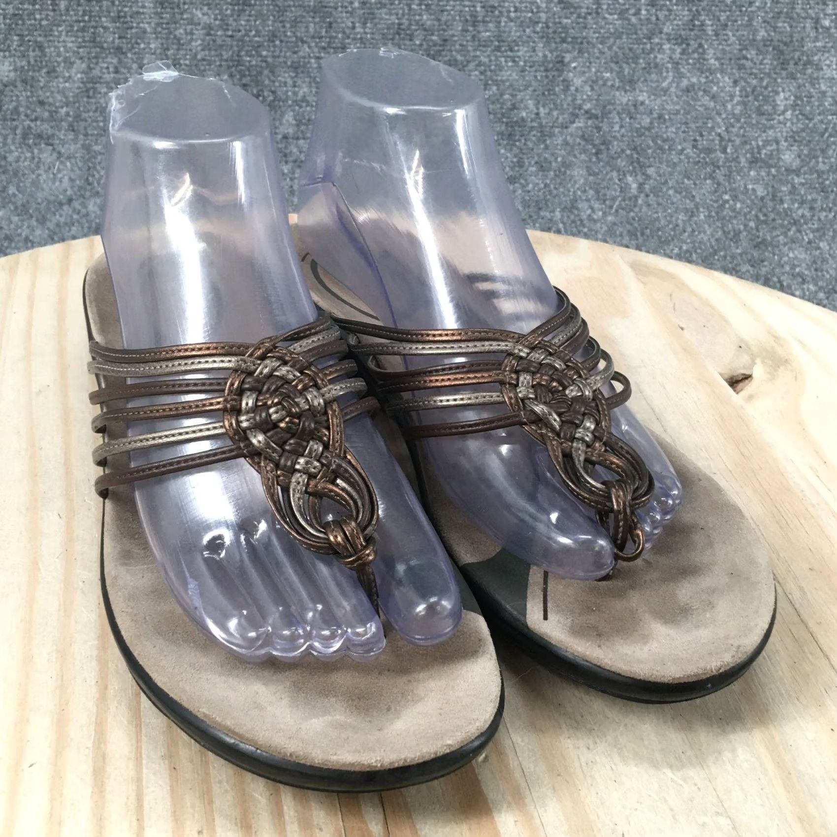 Clarks Privo By Clarks Sandals Womens 8 M Flip Flop Thong Low Heels 38007 Brown Slip On Size US 8 / IT 38 - 3 Thumbnail