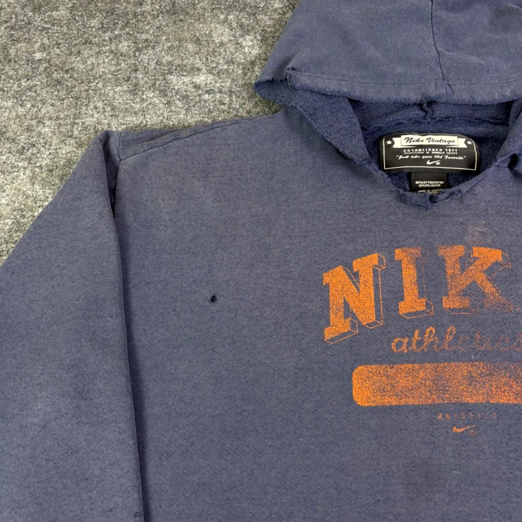 Nike Nike Hoodie Mens XL Distressed Graphic Pullover Navy Blue Vintage Athletics Short Description: 0 Size US XL / EU 56 / 4 - 6 Thumbnail
