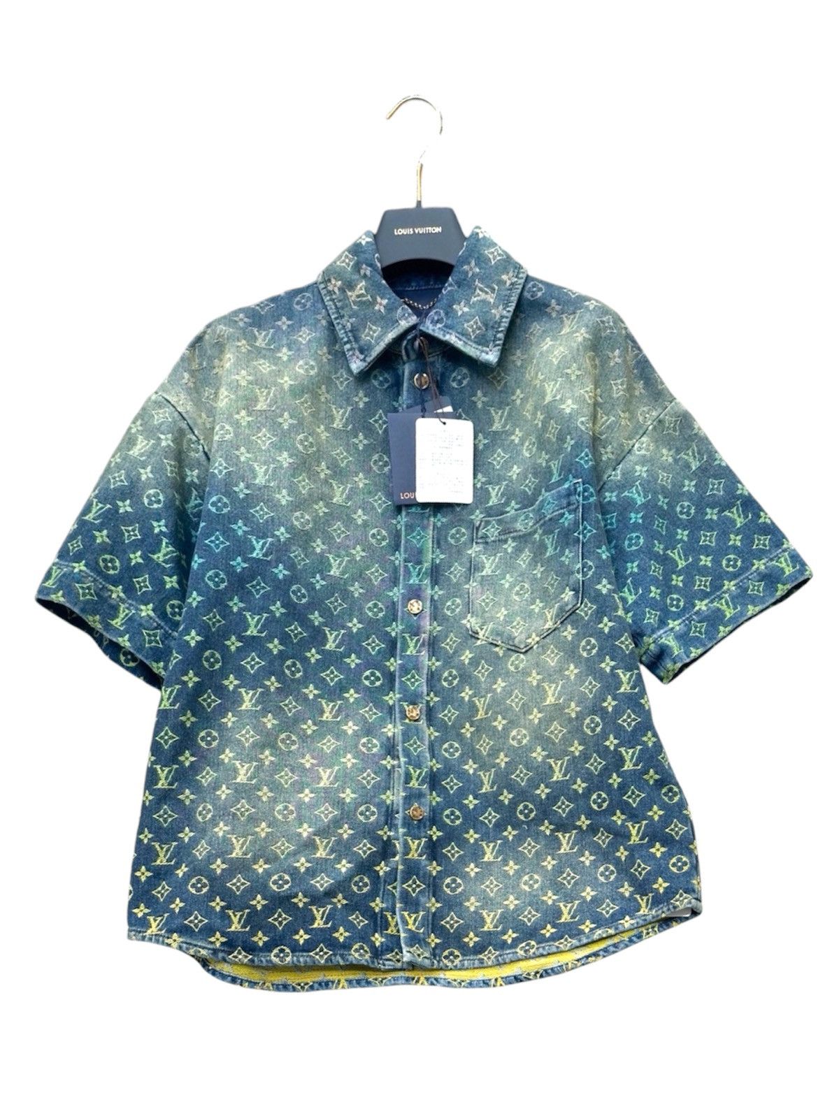 Louis Vuitton Louis Vuitton L Rainbow Monogram Denim Bottom up Shirt Size US L / EU 52-54 / 3 - 2 Thumbnail