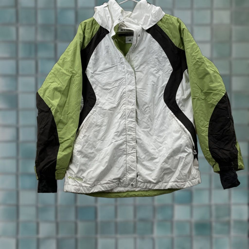 Vintage COLUMBIA Womens Hooded Windbreaker Jacket Size L Green Classic Zip Mid-Length Size L / US 10 / IT 46 - 1 Thumbnail