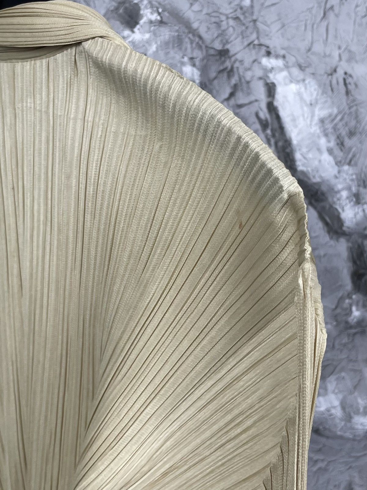 Pleats Please Issey Miyake Pleatse Please Archive Issey Miyake Pleated Buttons Shirt Size S / US 4 / IT 40 - 8 Thumbnail