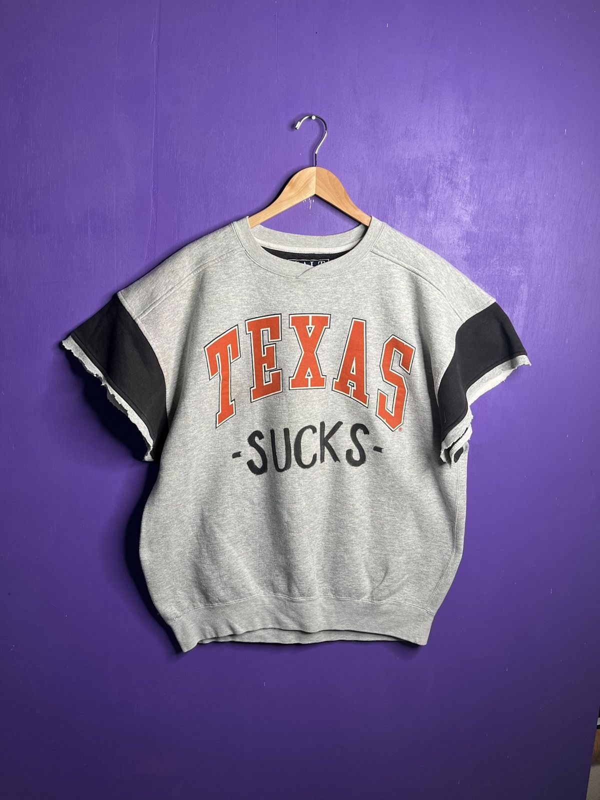 Vintage Vintage 90s Texas SUCKS sharpie cutoff sweatshirt Size US L / EU 52-54 / 3 - 1 Thumbnail