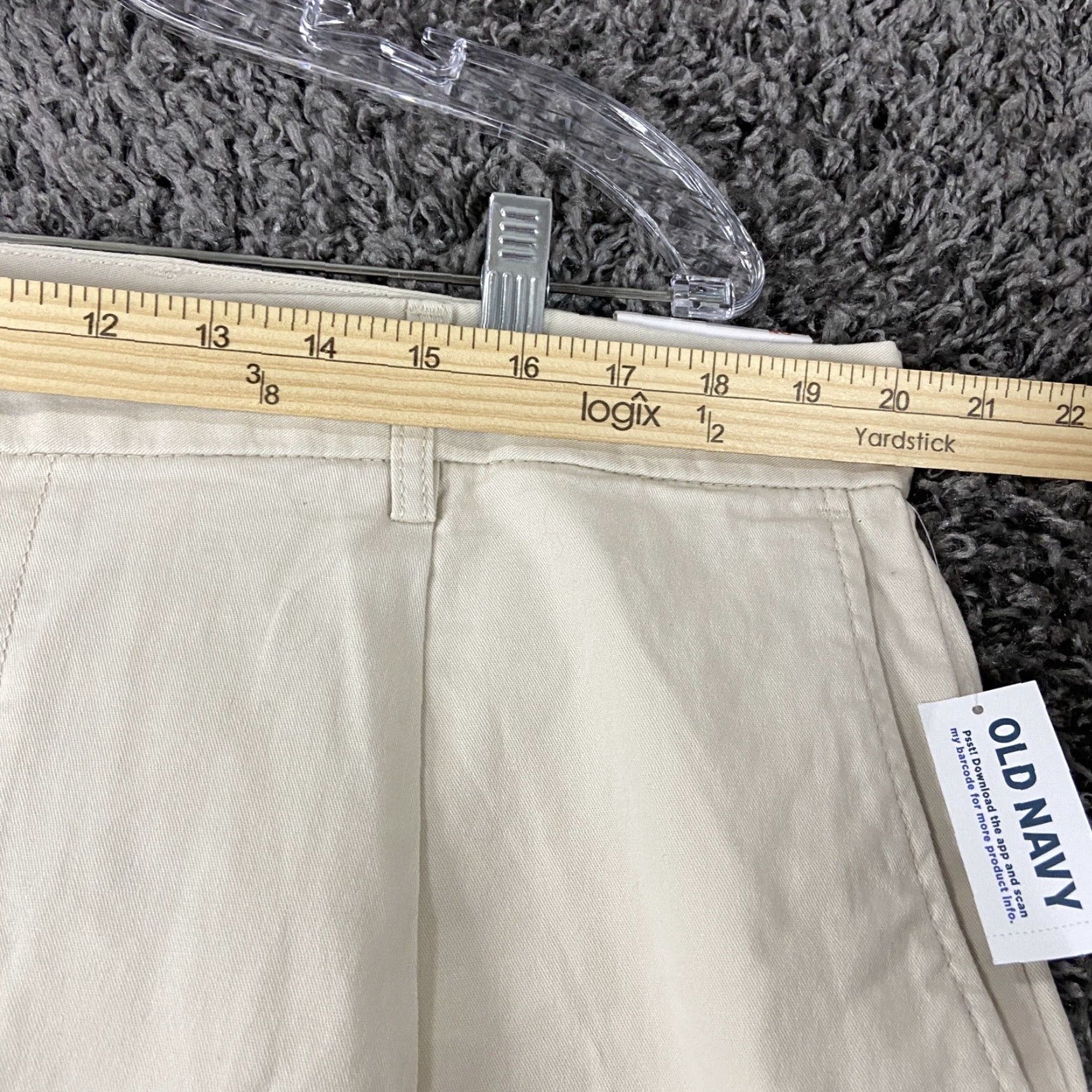 Old Navy Old Navy Slim Built In Flex Shorts Adult 40 White Mens Size US 40 / EU 56 - 7 Thumbnail