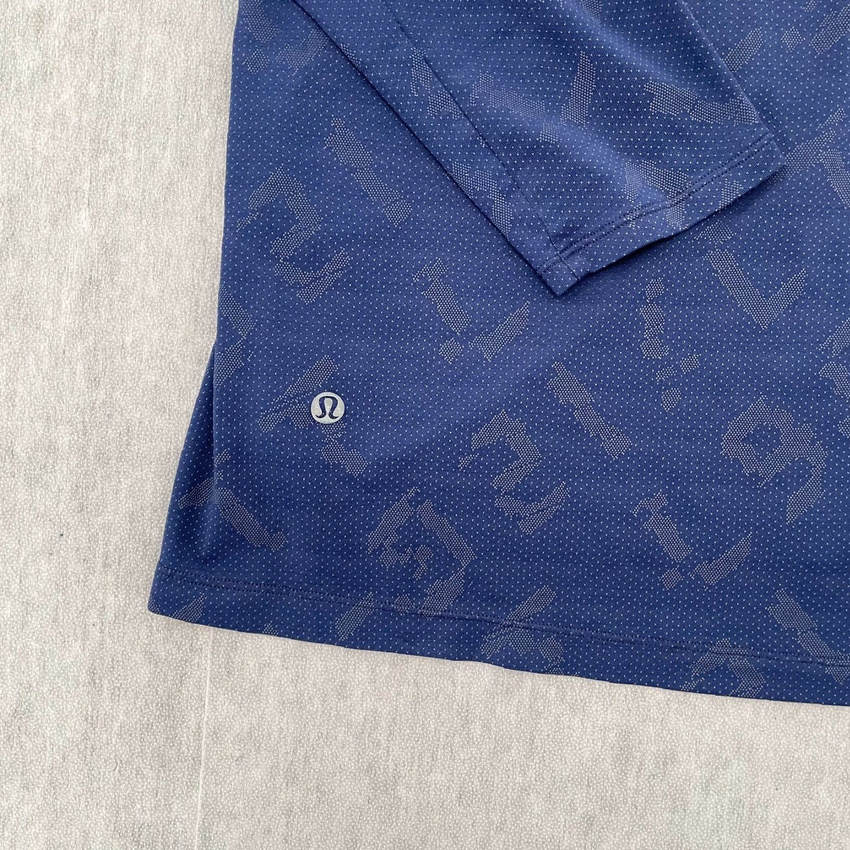 Lululemon LULULEMON Drysense Long Sleeve Shirt Adult Large Blue Athletic Gym Mens Size US L / EU 52-54 / 3 - 5 Thumbnail
