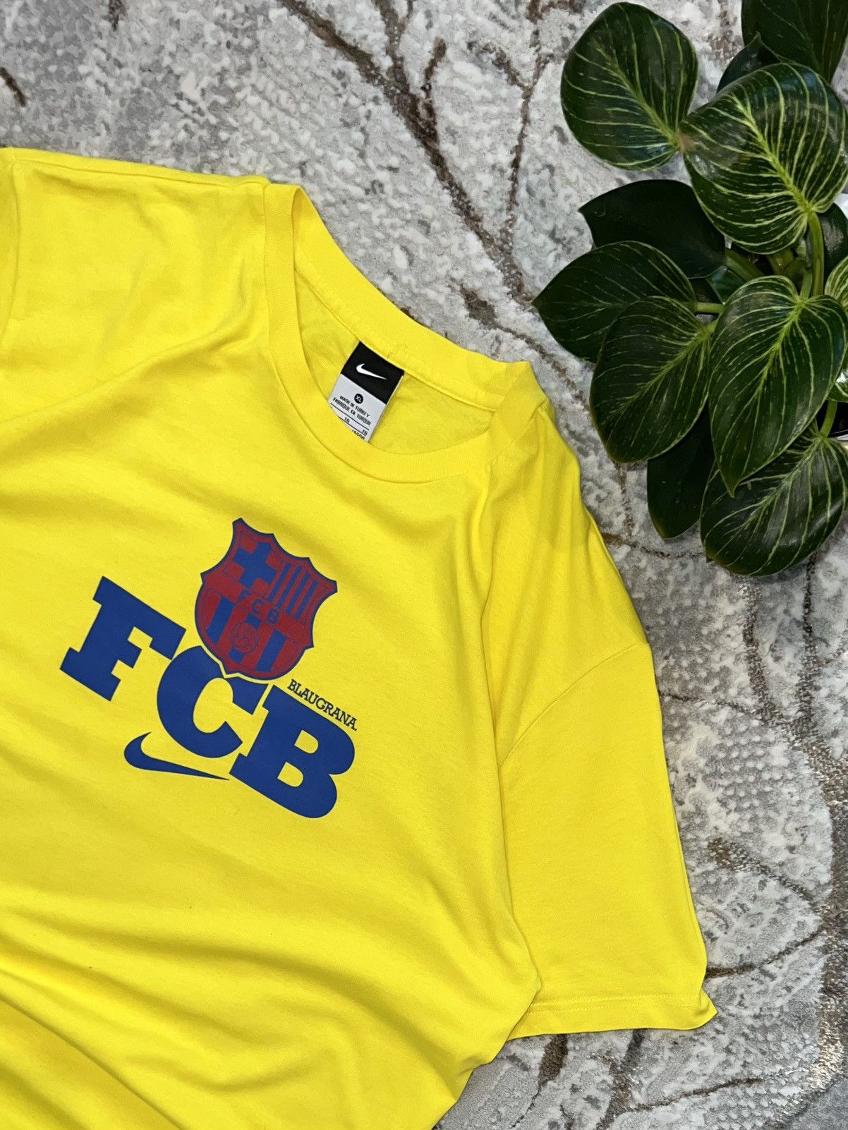 Nike × Vintage BLOKECORE ⚽️ NIKE FC BARCELONA 00S VINTAGE T-SHIRT JERSEY KIT Size US XL / EU 56 / 4 - 2 Thumbnail