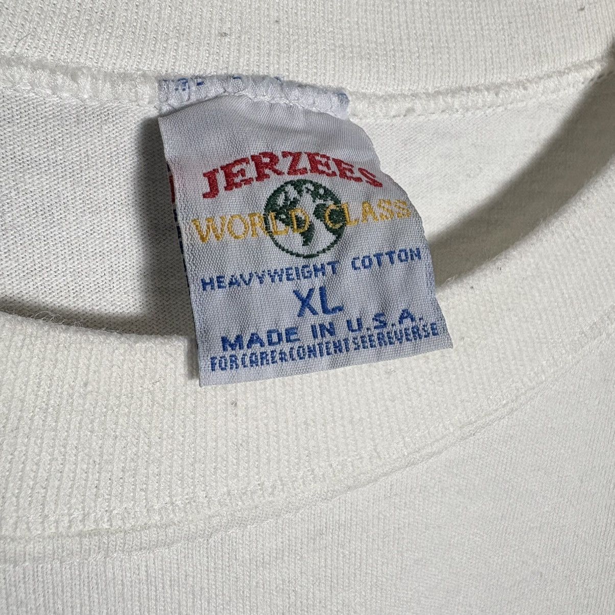 Vintage Vintage 90s Altoids Peppermint T-Shirt Size US XL / EU 56 / 4 - 5 Thumbnail