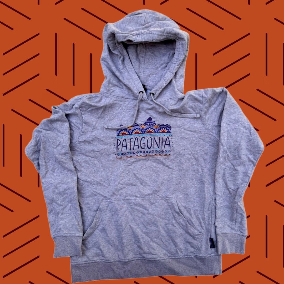 Patagonia Patagonia Hoodie Womens Gray Organic Cotton Mountain Graphic Pullover XS Boys? Not applicable Size XS / US 0-2 / IT 36-38 - 1 Thumbnail