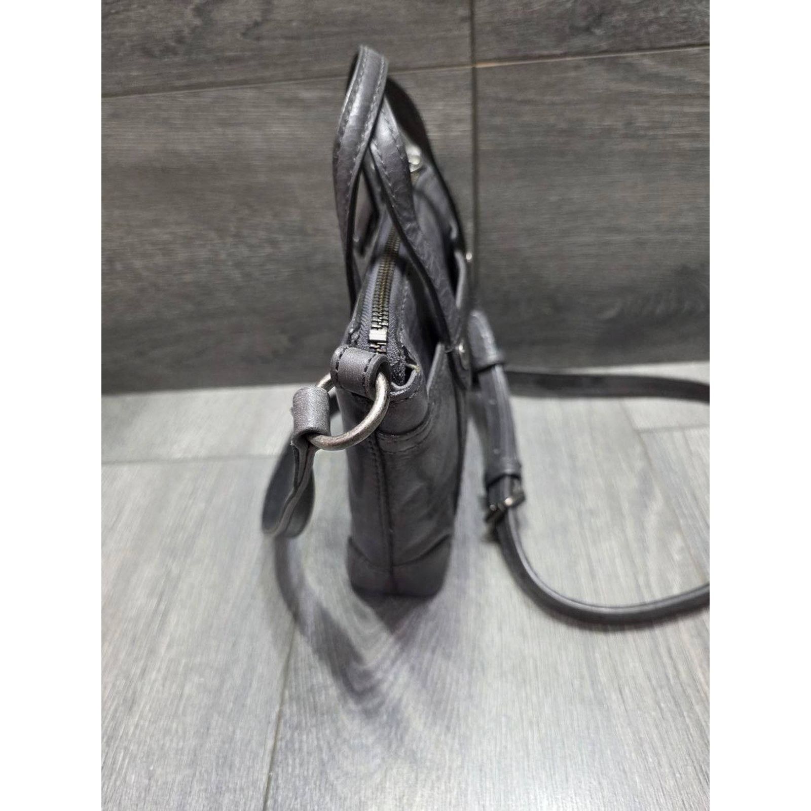 Frye FRYE Mini Melissa Leather Crossbody Shopper Bag B000440 Size ONE SIZE - 7 Thumbnail