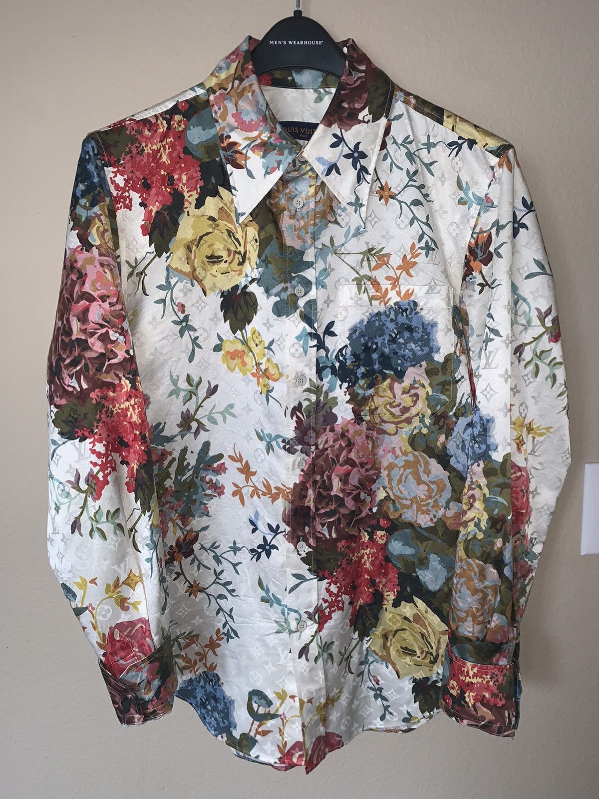 Louis Vuitton × Virgil Abloh Louis Vuitton x Virgil Abloh Silk Floral Button Up Size US S / EU 44-46 / 1 - 1 Thumbnail