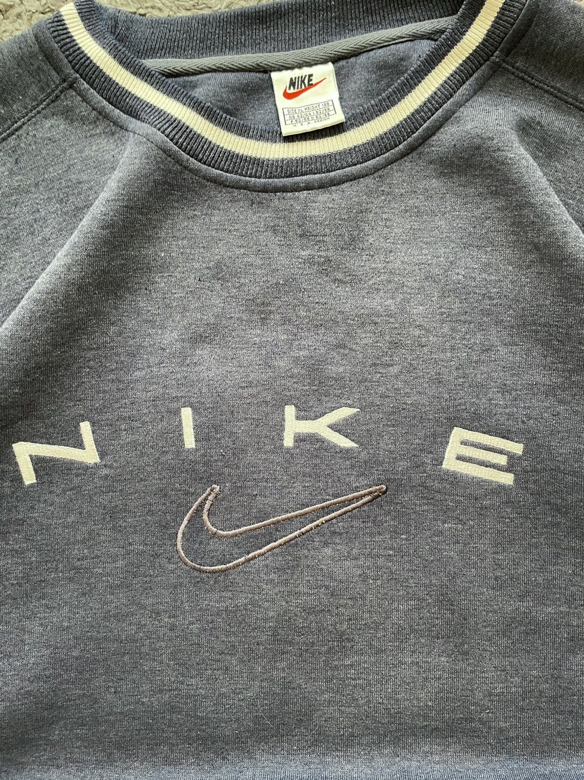 Nike × Vintage 90s Nike Vintage Sweatshirt Streetwear Center Logo Swoosh Size US XL / EU 56 / 4 - 8 Thumbnail