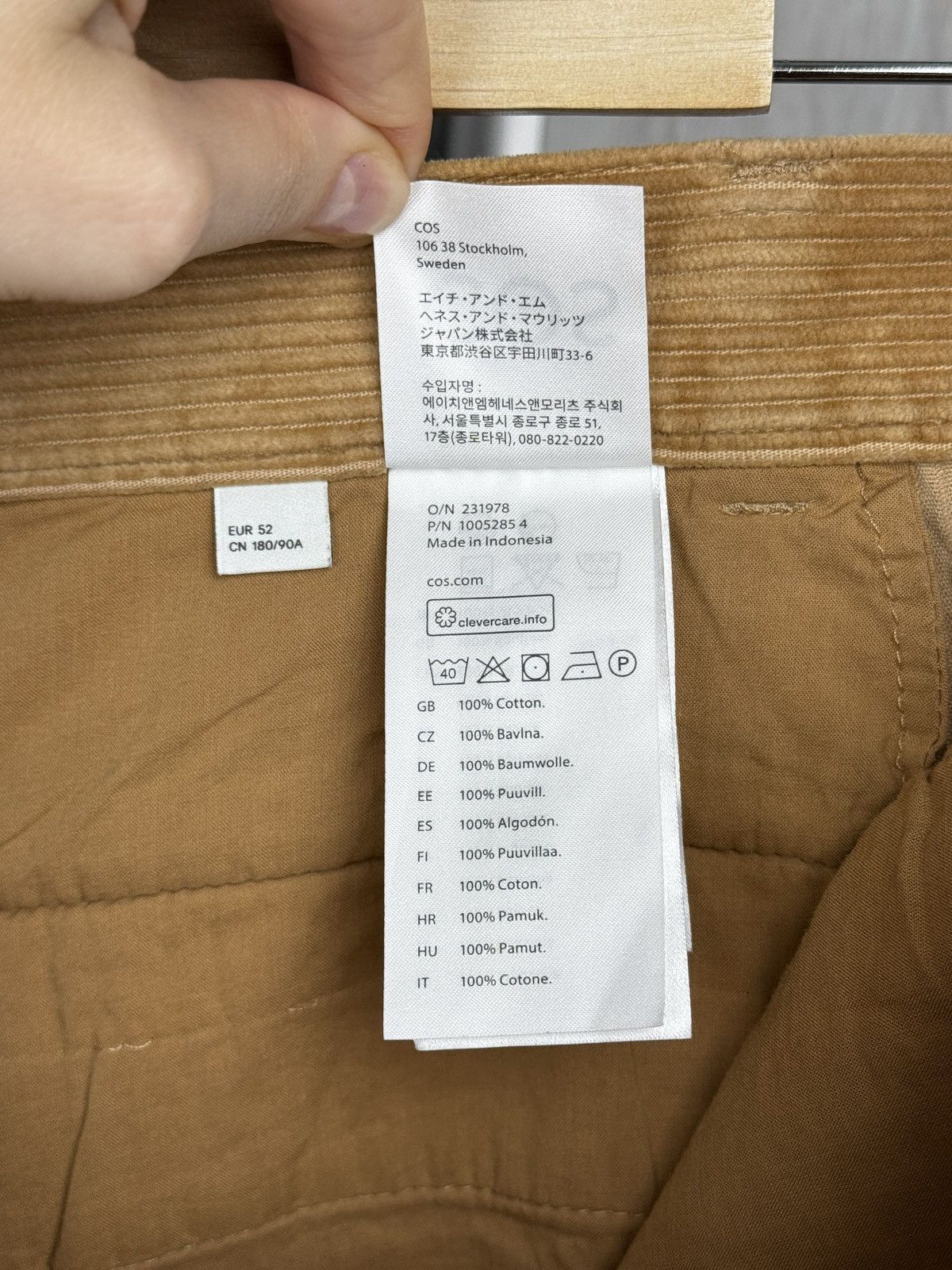 Cos COS Relaxed Fit Corduroy Cropped Pants size 52 Size US 36 / EU 52 - 9 Thumbnail