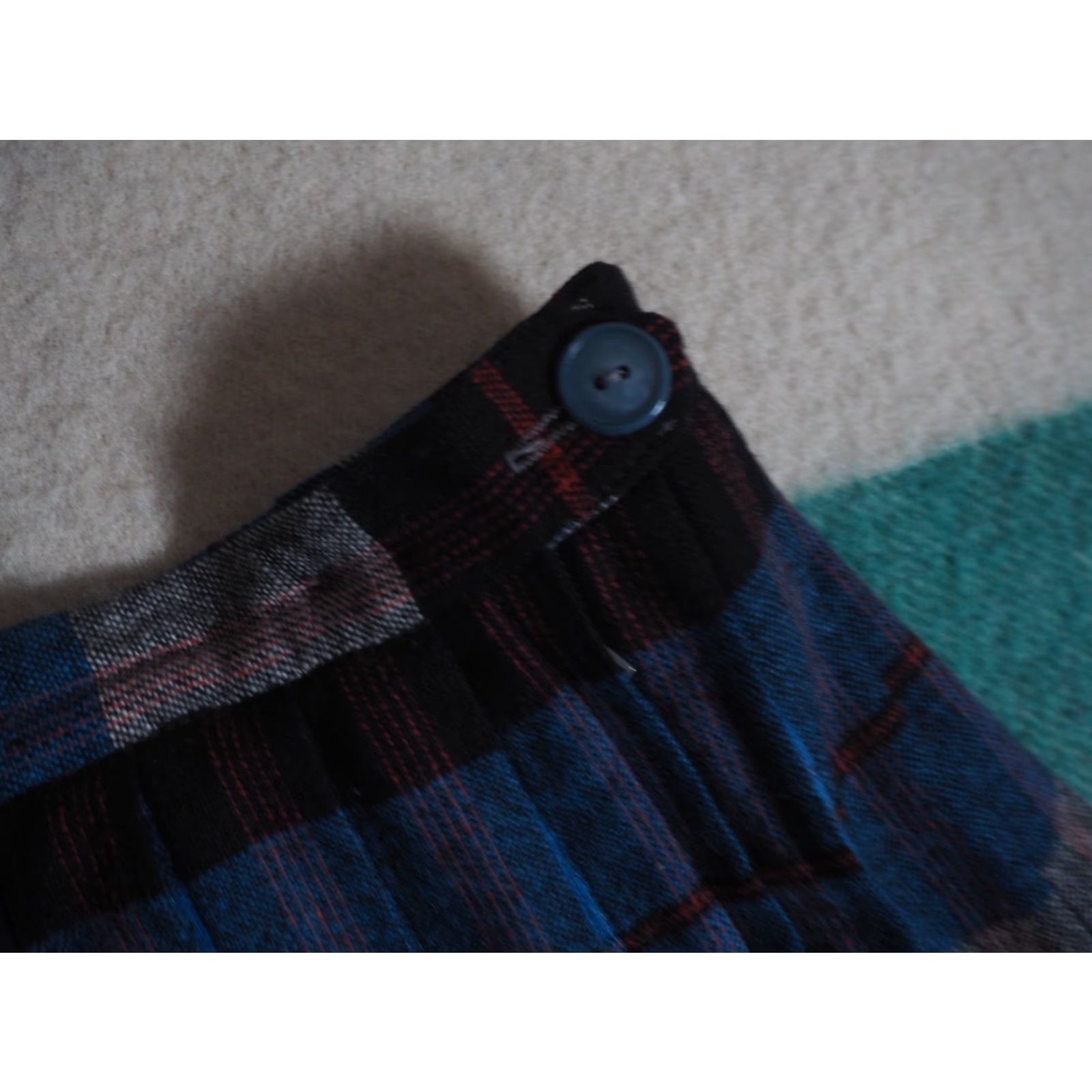 Vintage VINTAGE 50s 60s Blue Black Plaid Tartan Wool Boho Turnabout Skirt 28W USA Womens Size 28" / US 6 / IT 42 - 5 Thumbnail