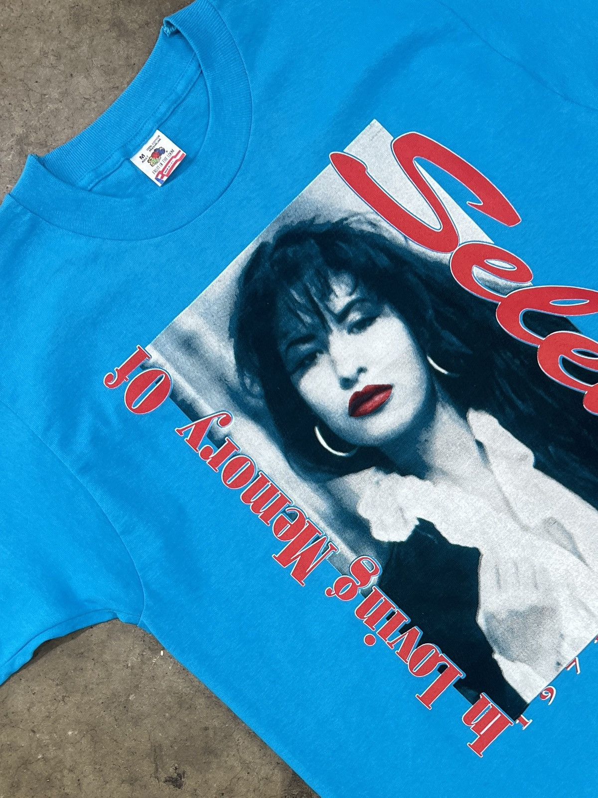 Band Tees Vintage 1995 Memory Selena Quintanilla Memorial Medium Size US M / EU 48-50 / 2 - 1 Thumbnail