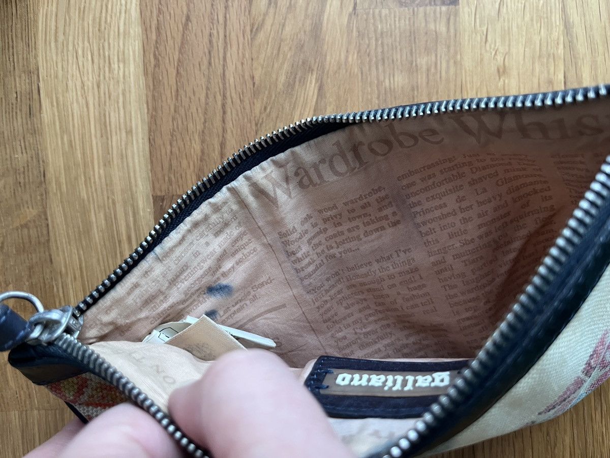 John Galliano Archival John Galliano Gazette Newsprint Wristlet Pouch Size ONE SIZE - 17 Thumbnail