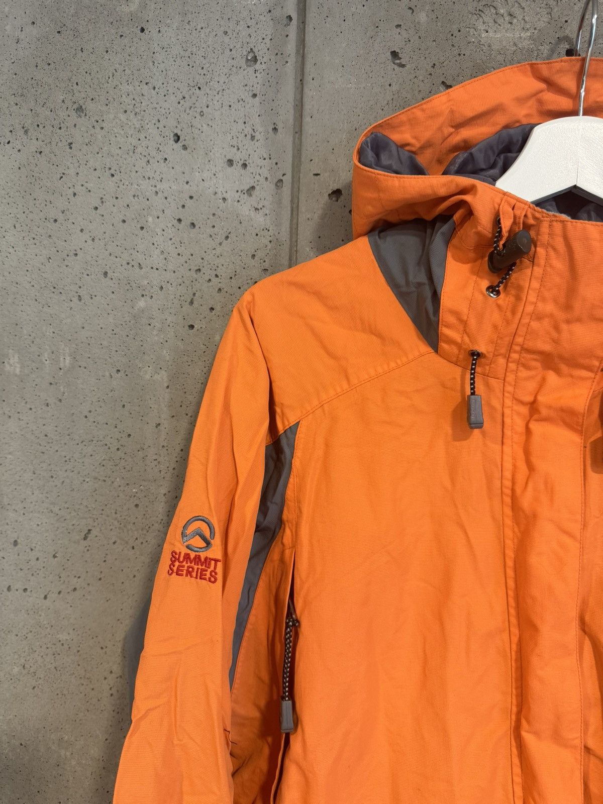 The North Face Vintage The North Face Summit Series HyVent Jacket Men’s M Size US M / EU 48-50 / 2 - 5 Thumbnail