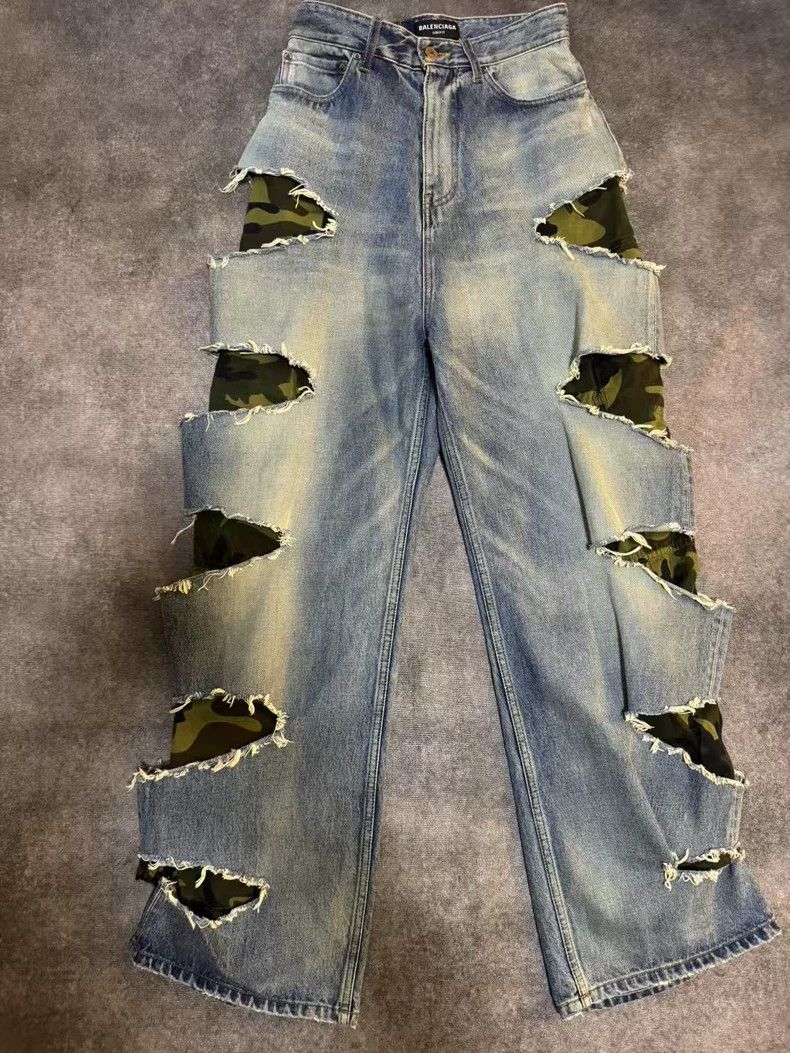 Balenciaga Balenciaga size XXS Tomorrow World Double Camouflage Cow K Size US 27 - 1 Thumbnail
