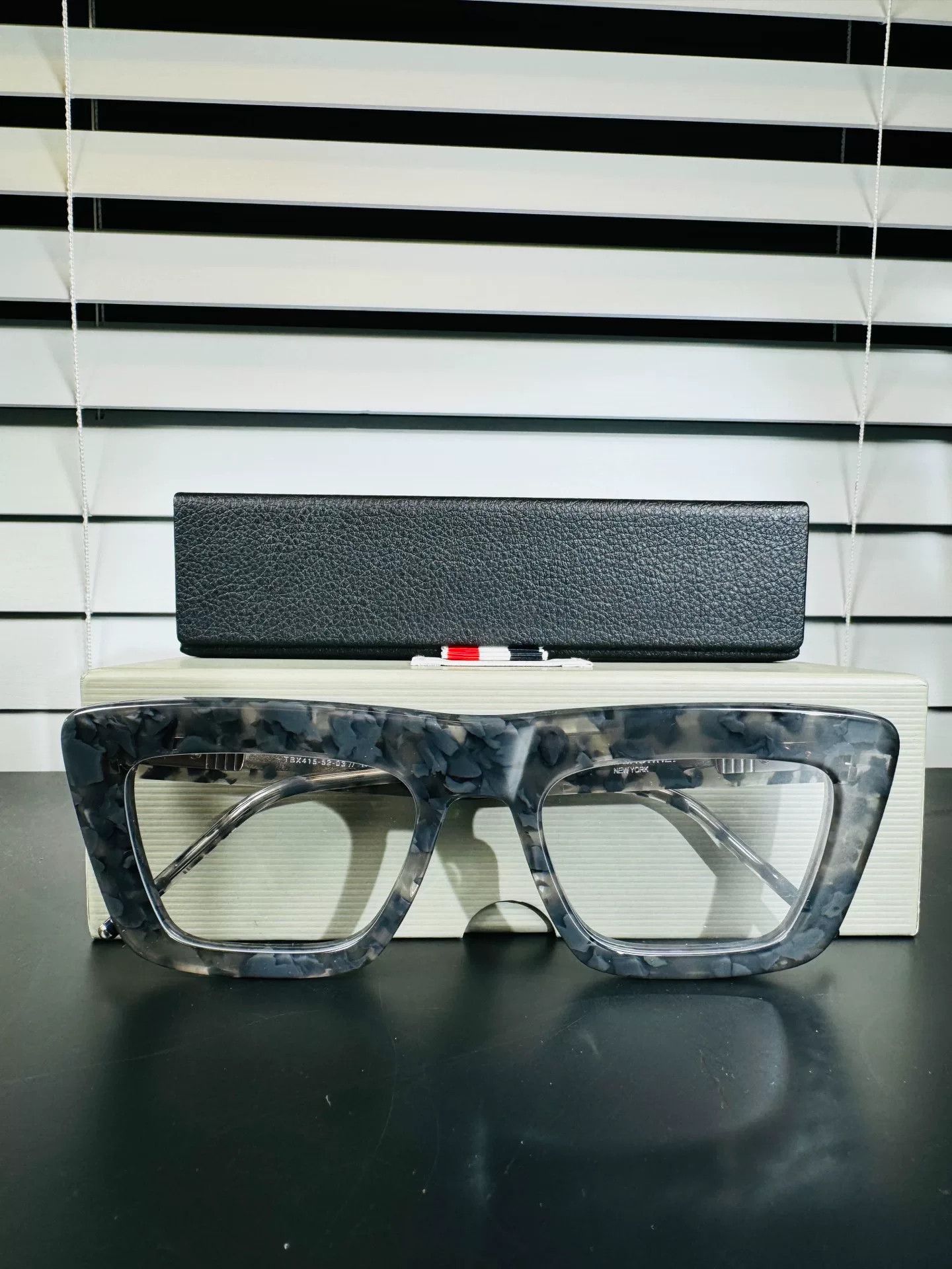 Thom Browne Thom Browne Gray Tortoise Glasses Frame Size ONE SIZE - 1 Thumbnail