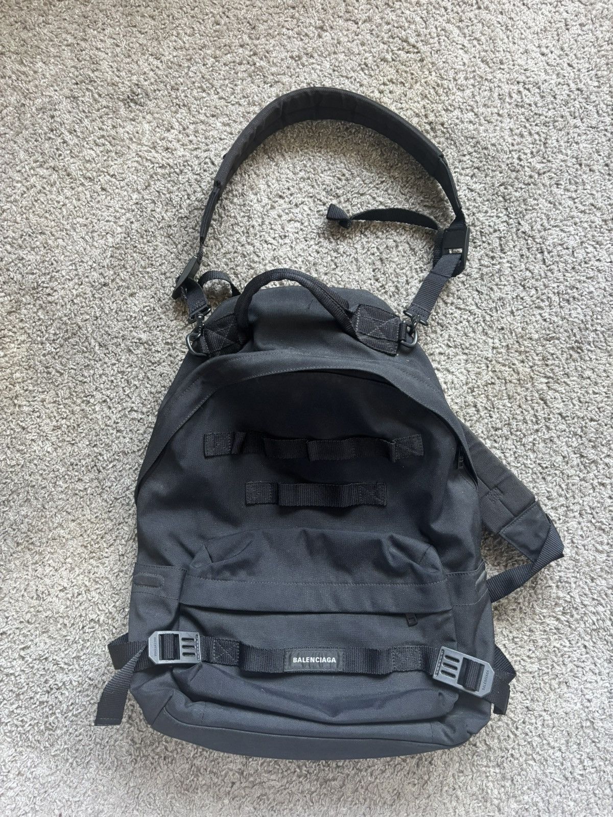 Balenciaga BALENCIAGA MULTI CARRY ARMY BACKPACK Size ONE SIZE - 9 Thumbnail