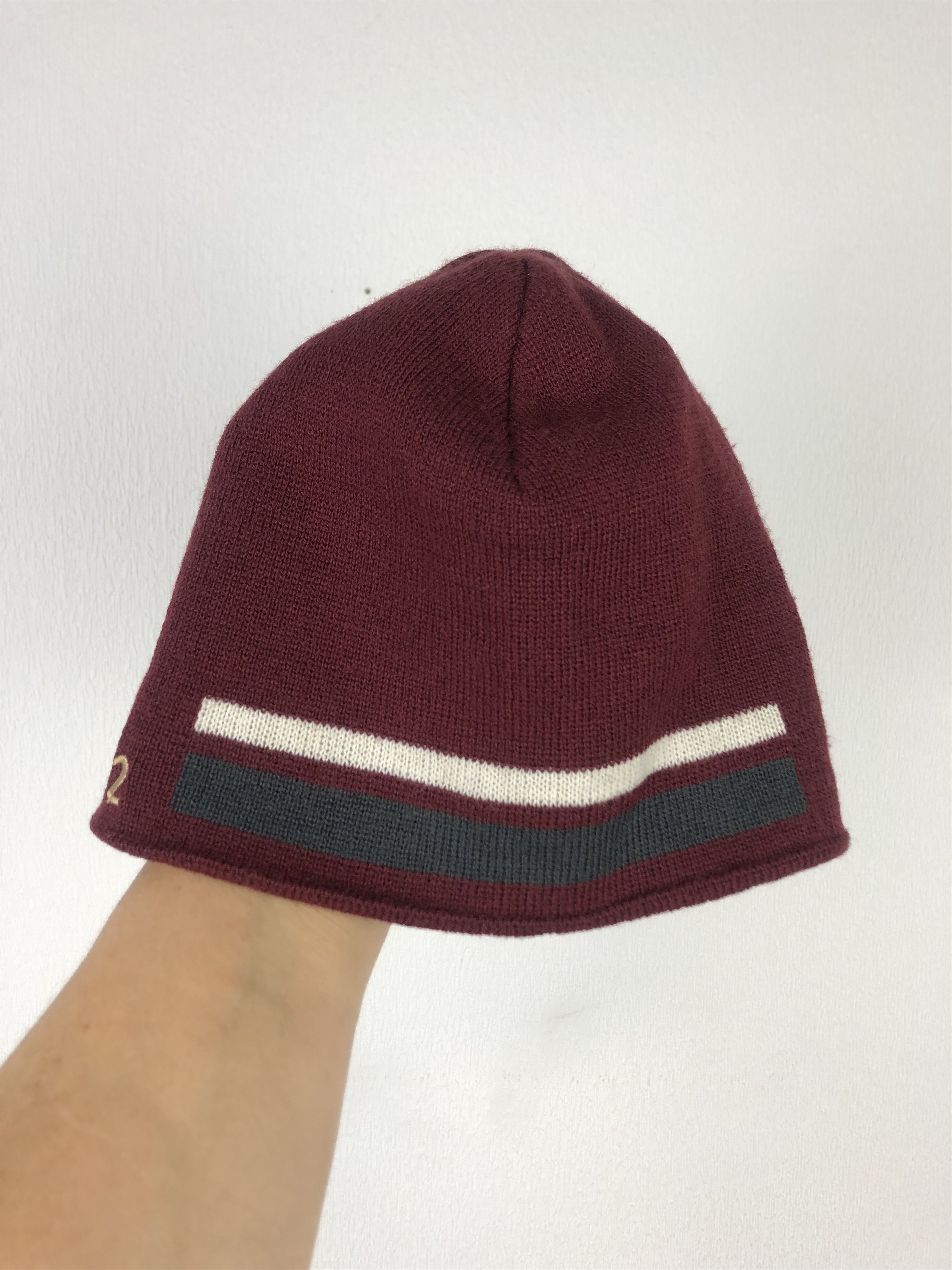 Nike Vintage Nike Arsenal Beanie Hat Football Cap Burgundy o2 Size ONE SIZE - 6 Thumbnail