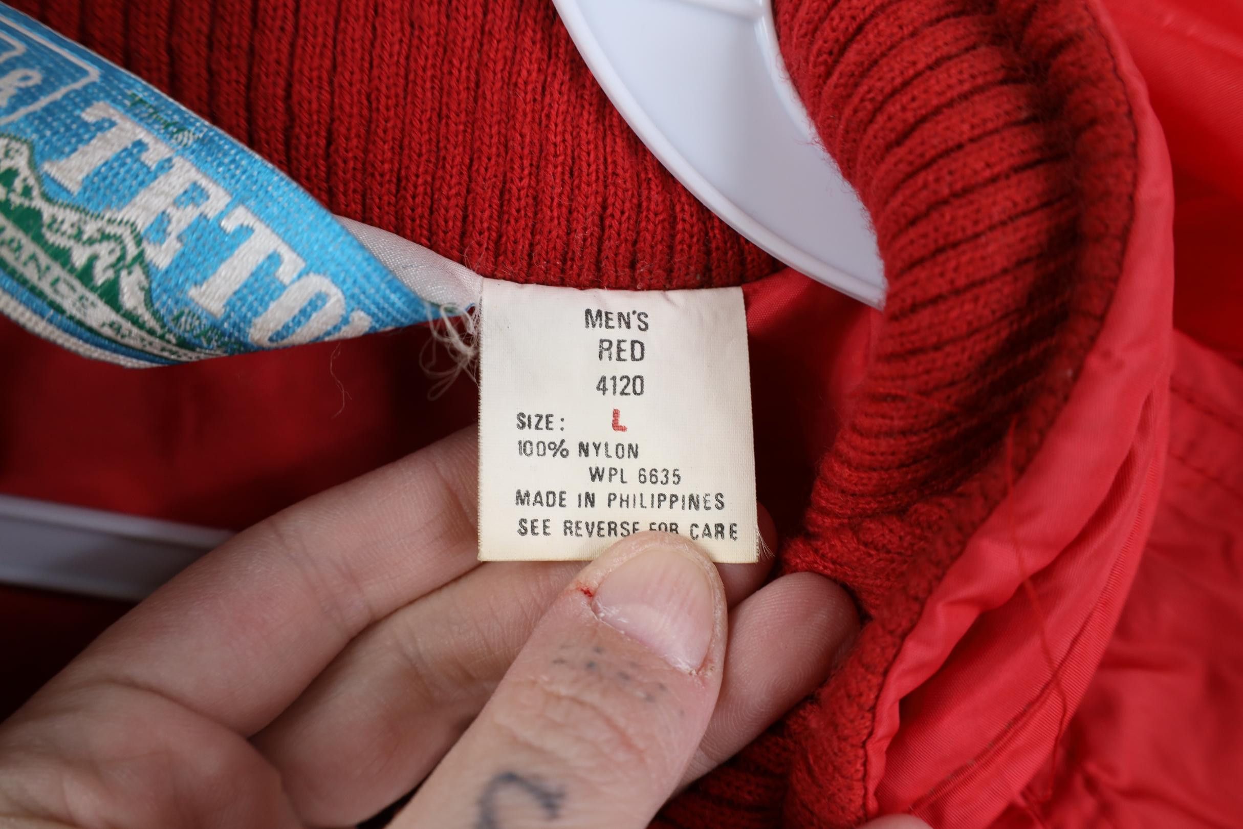 Woolrich Woolen Mills Vintage 90s Woolrich Hooded Full Zip Windbreaker Jacket Red Size US L / EU 52-54 / 3 - 11 Thumbnail