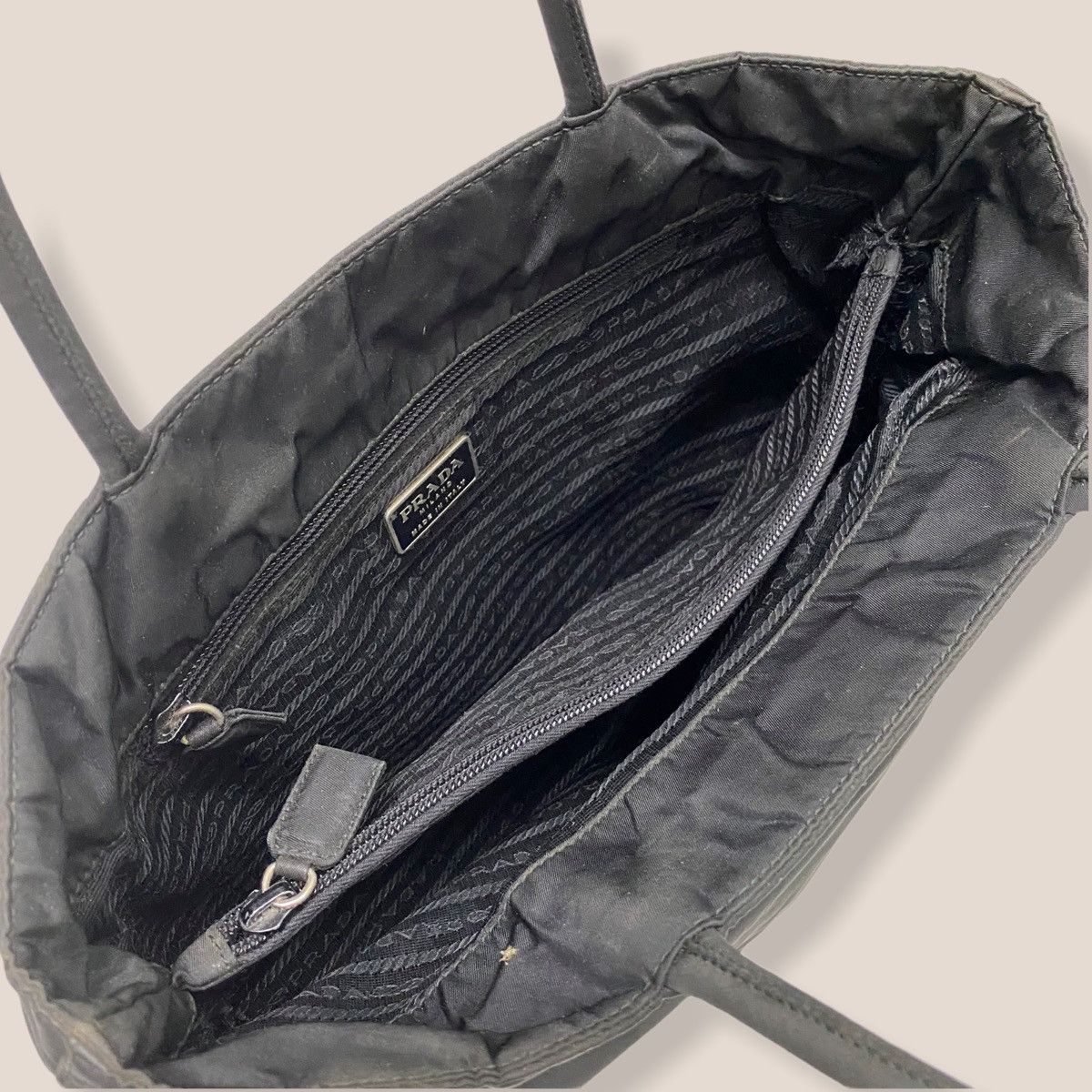 Prada ‼️LASTDROP‼️ AUTHENTIC PRADA MILANO NYLON CARRY HANDBAG Size ONE SIZE - 9 Thumbnail