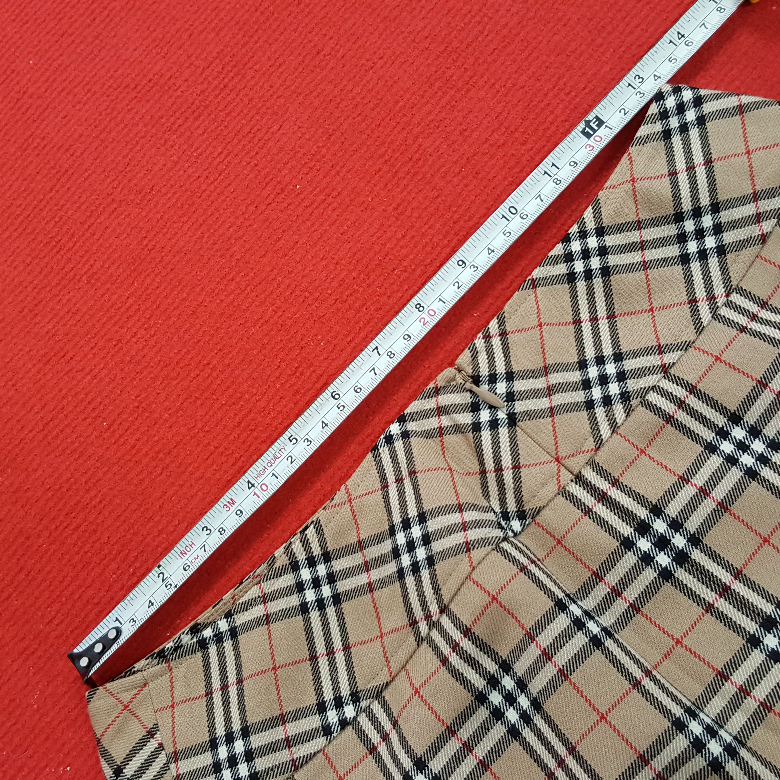 Burberry × Vintage Burberry London Nova Check Design Skirt Size 26" / US 2 / IT 38 - 5 Thumbnail