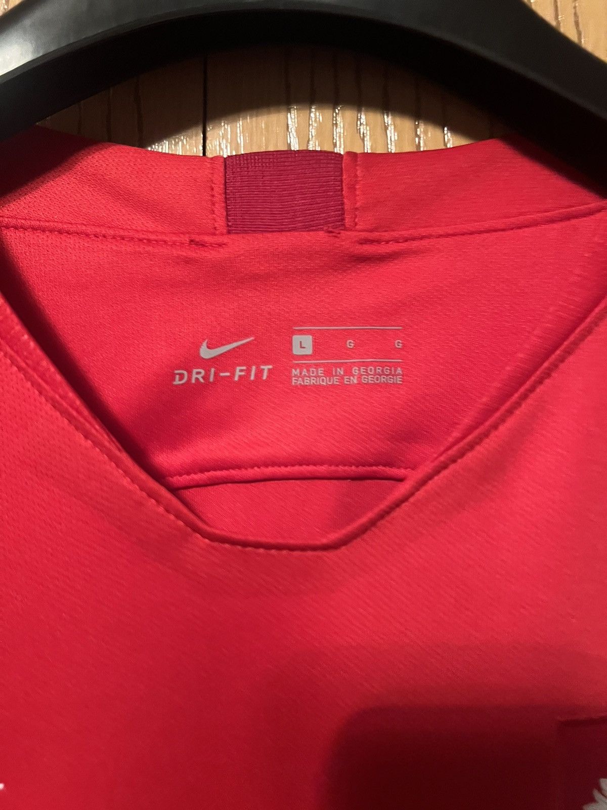 Nike Nike Poland 2018 Authentic Red Jersey Sz L Size US L / EU 52-54 / 3 - 2 Thumbnail