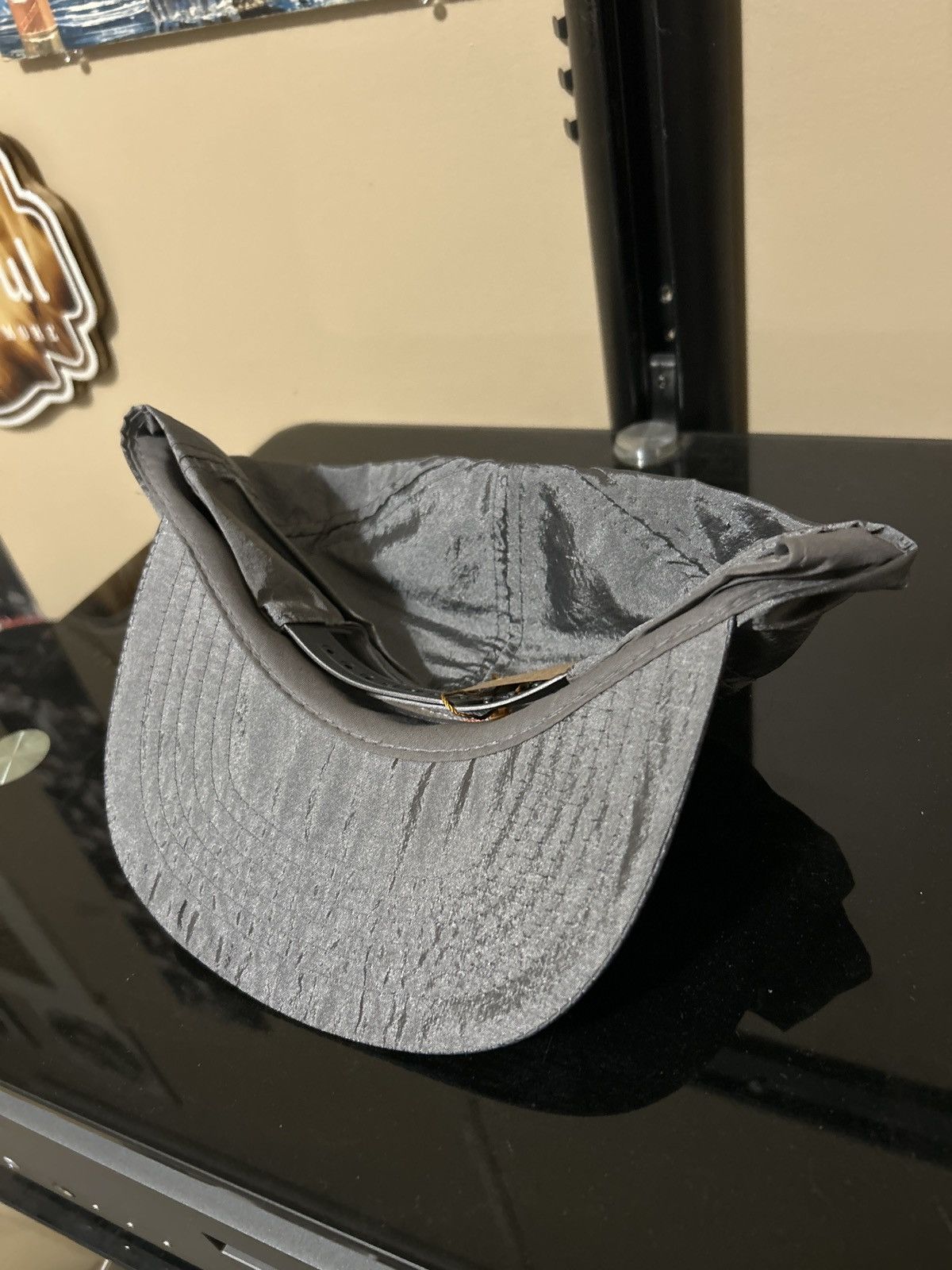 Vintage Vintage Shiny silver trucker hat Size ONE SIZE - 2 Thumbnail
