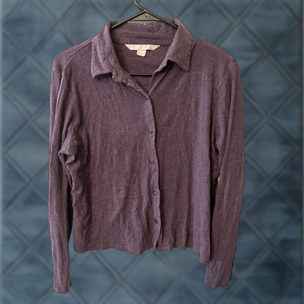Victoria's Secret VINTAGE Victoria's Secret Purple Long Sleeve Button Up Shirt Medium Collared Womens Size M / US 6-8 / IT 42-44 - 1 Thumbnail